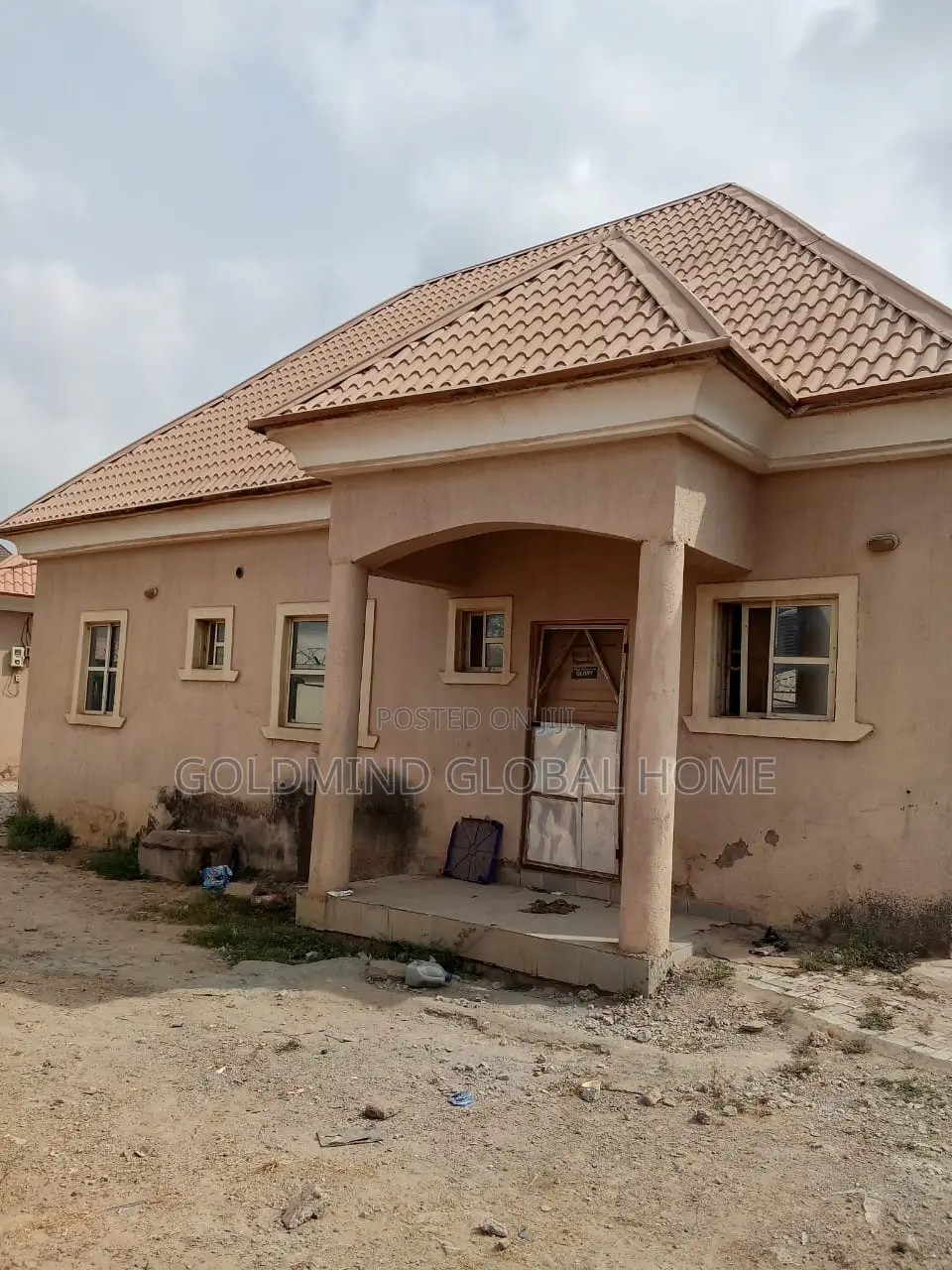 2bdrm Bungalow in Fha Lugbe for sale in FHA