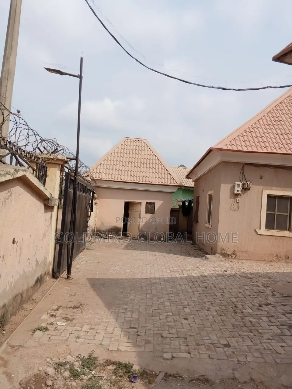 2bdrm Bungalow in Fha Lugbe for sale in FHA