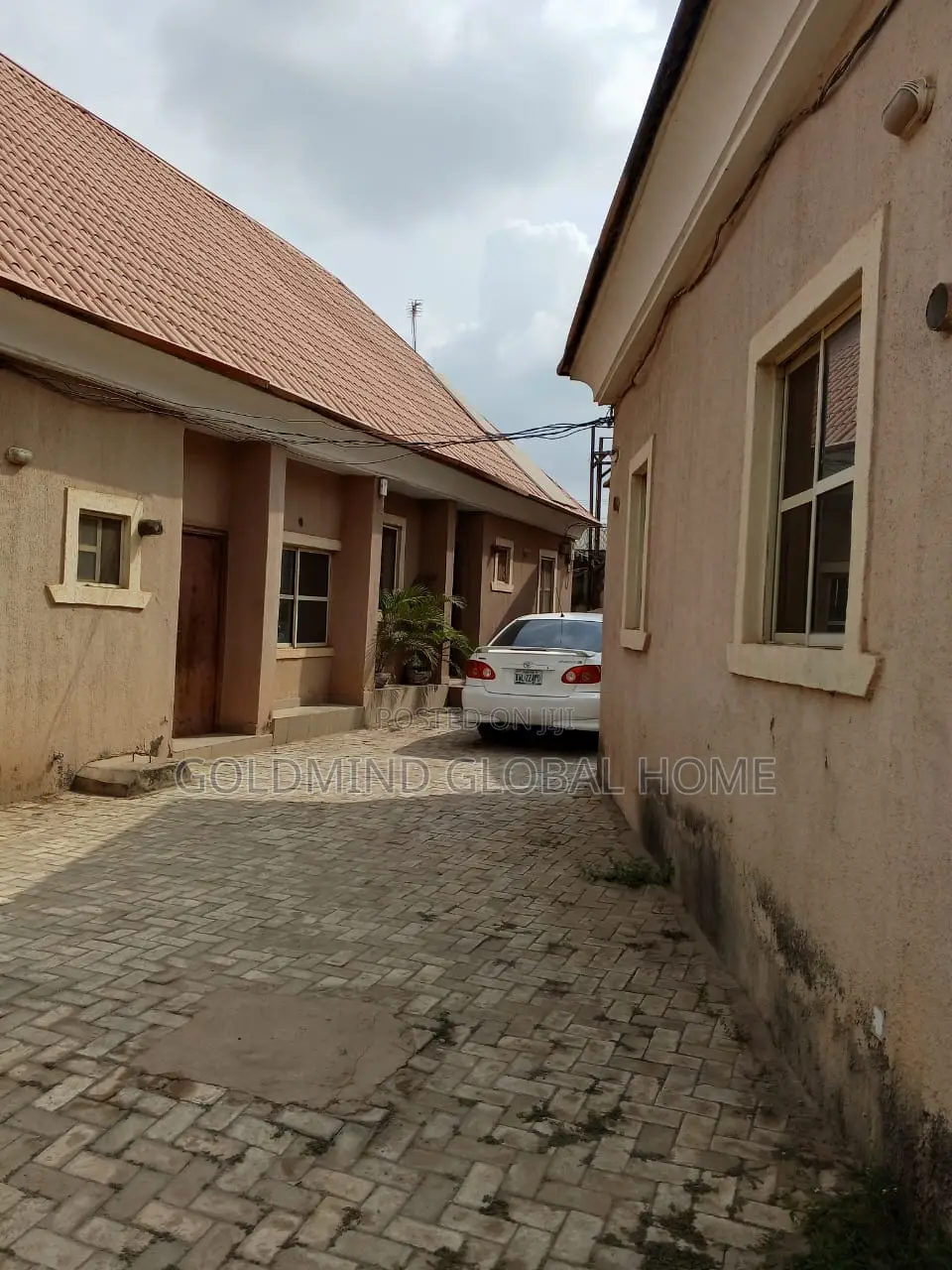 2bdrm Bungalow in Fha Lugbe for sale in FHA