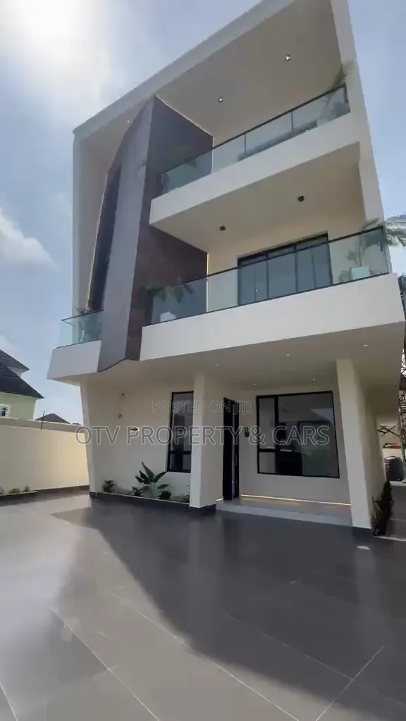 2bdrm Apartment in Lekki Phase 1 for sale in Lekki Phase 1