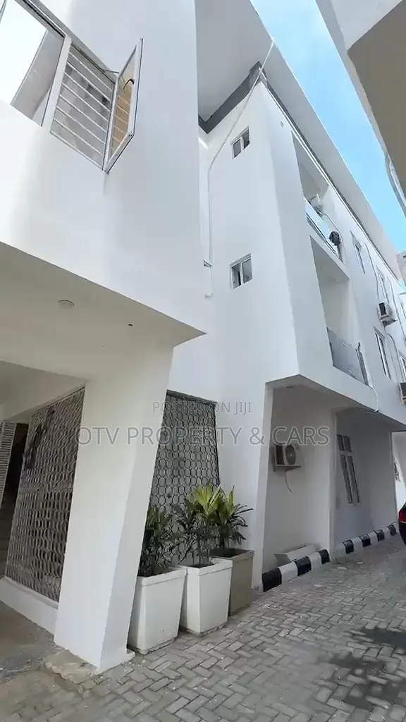 2bdrm Apartment in Lekki Phase 1 for sale in Lekki Phase 1