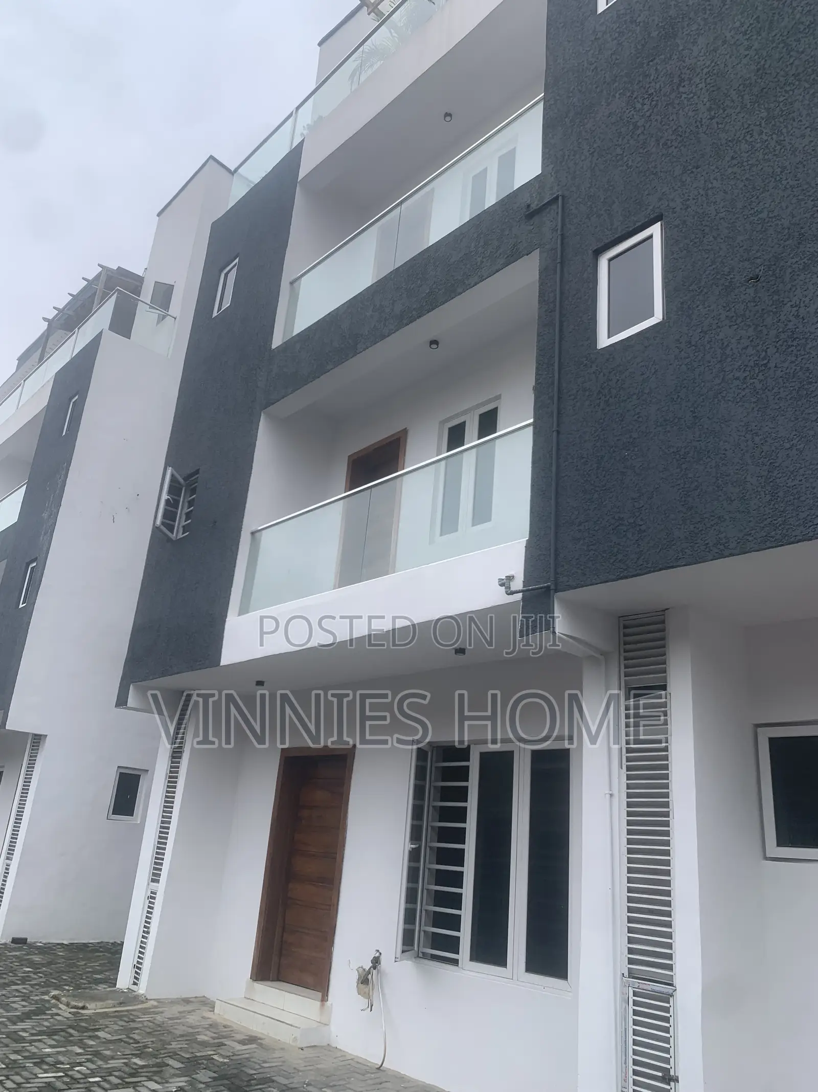 4bdrm Townhouse / Terrace in Lekki Phase for rent in Lekki Phase 1