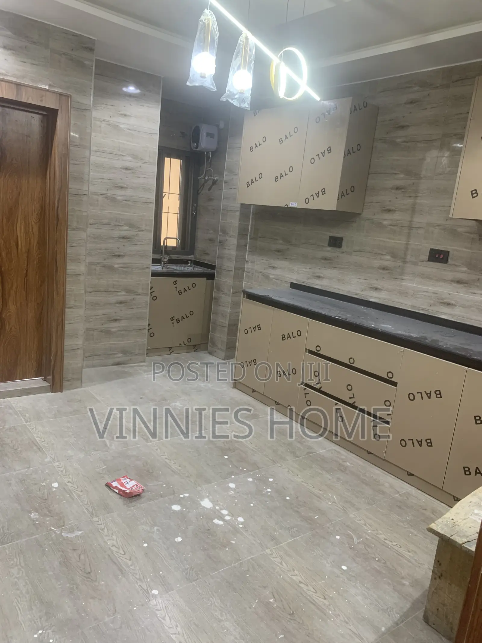 2bdrm Block of Flats in Lekki Phase 1 for rent in Lekki Phase 1