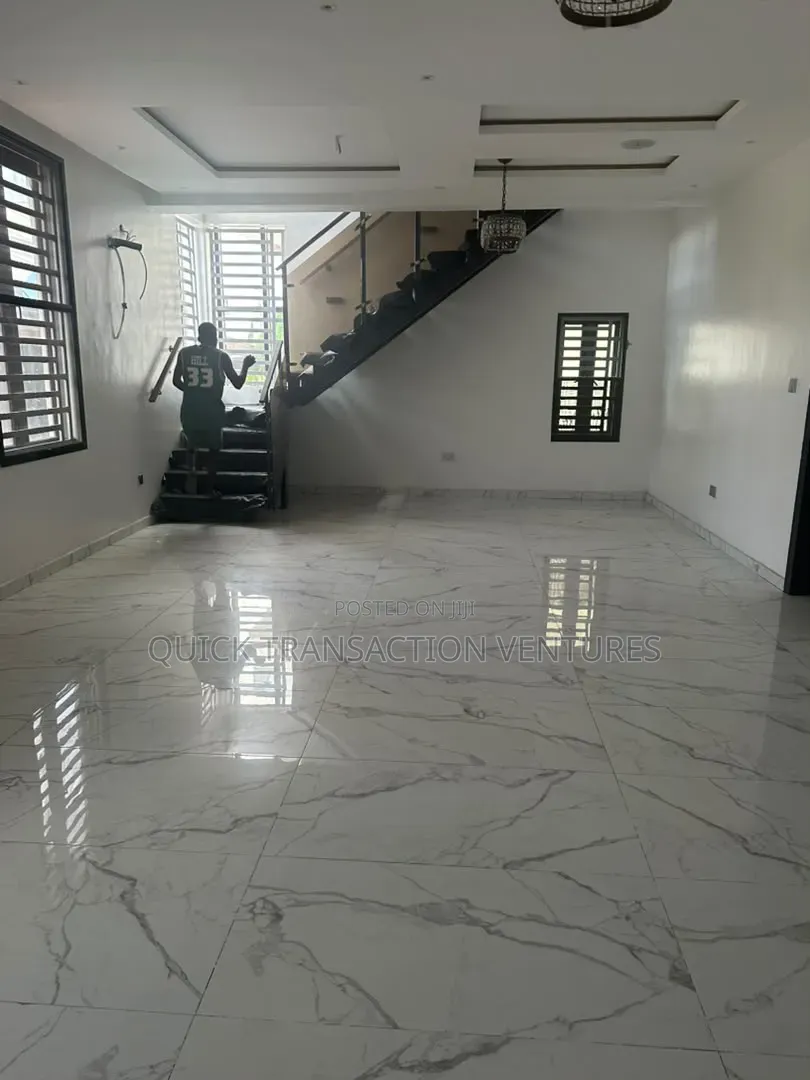5bdrm Duplex in Victory Park Estate, Osapa london for sale in Osapa london