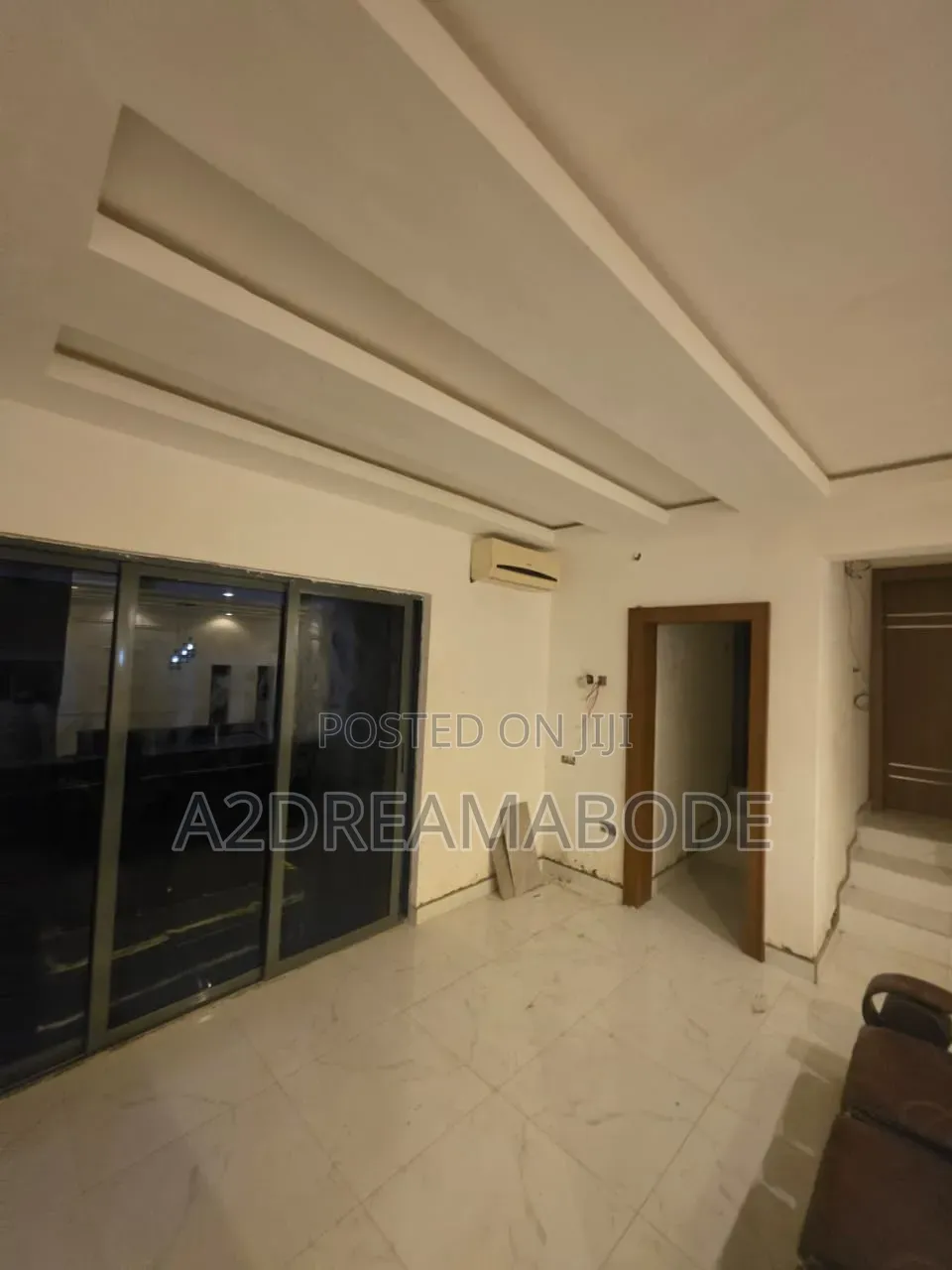 4bdrm Duplex in Omole for rent in Omole Phase 2