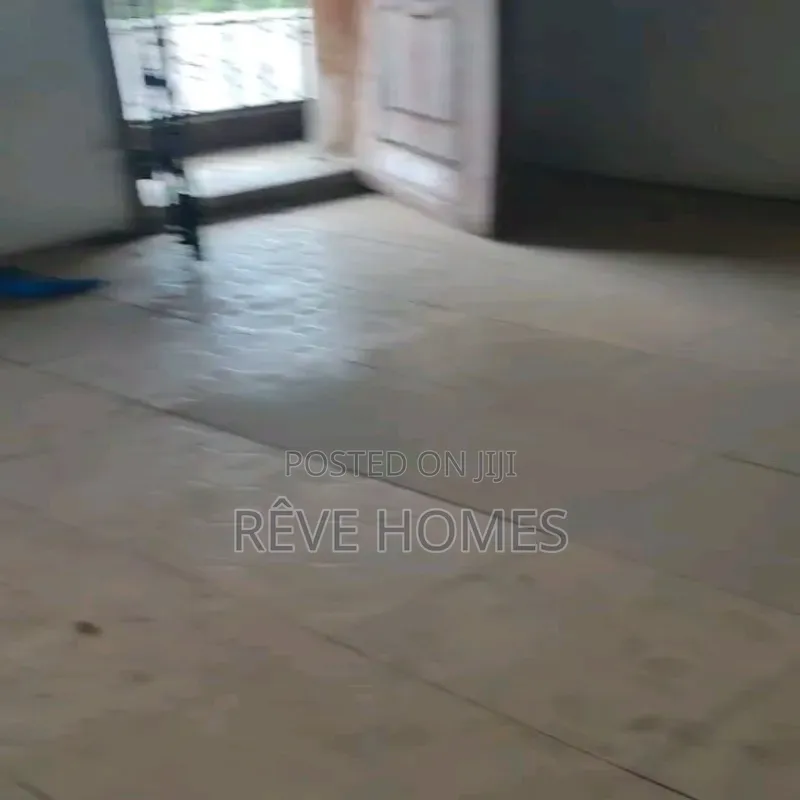 Mini Flat in Adekunle for rent in Adekunle