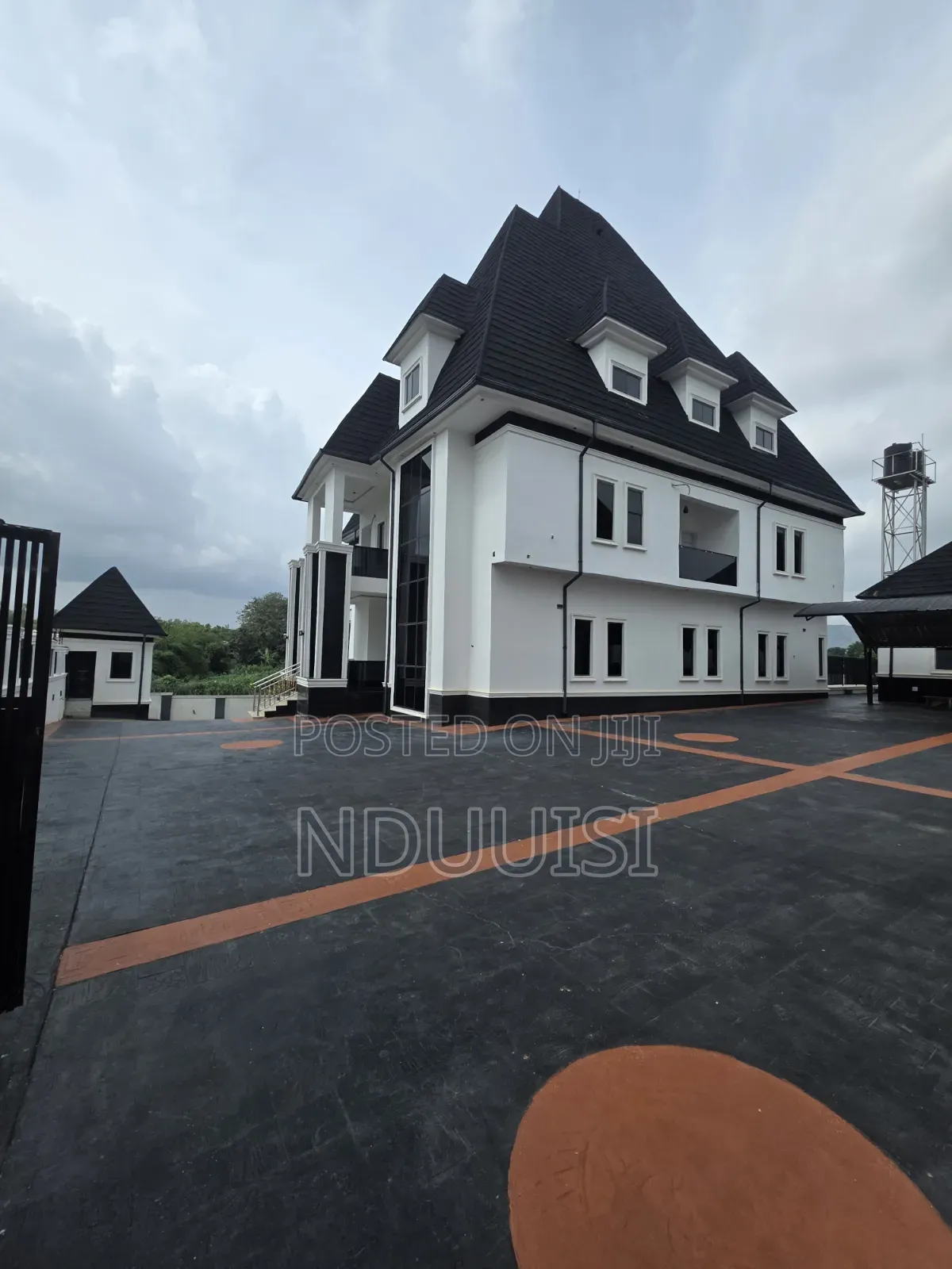 7bdrm Duplex in Efab Metropolis, Karsana for sale in Karsana