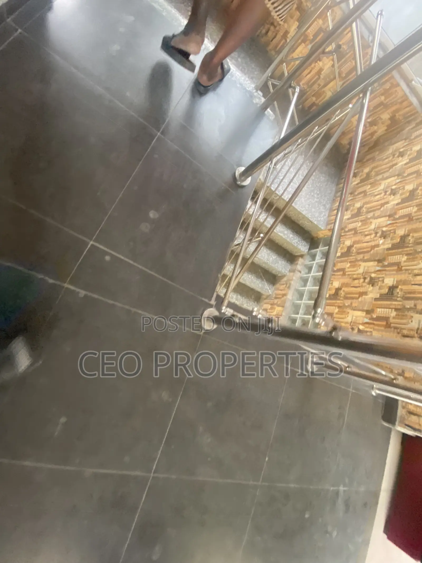 150sqm(up/Down) Space With Car Wash Spot Facing Express 4 Commercial in Sangotedo