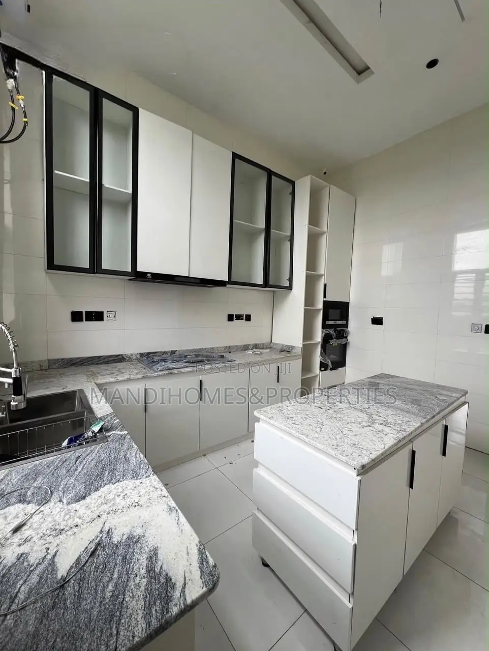 4bdrm Duplex in Ajah for sale in Ajah