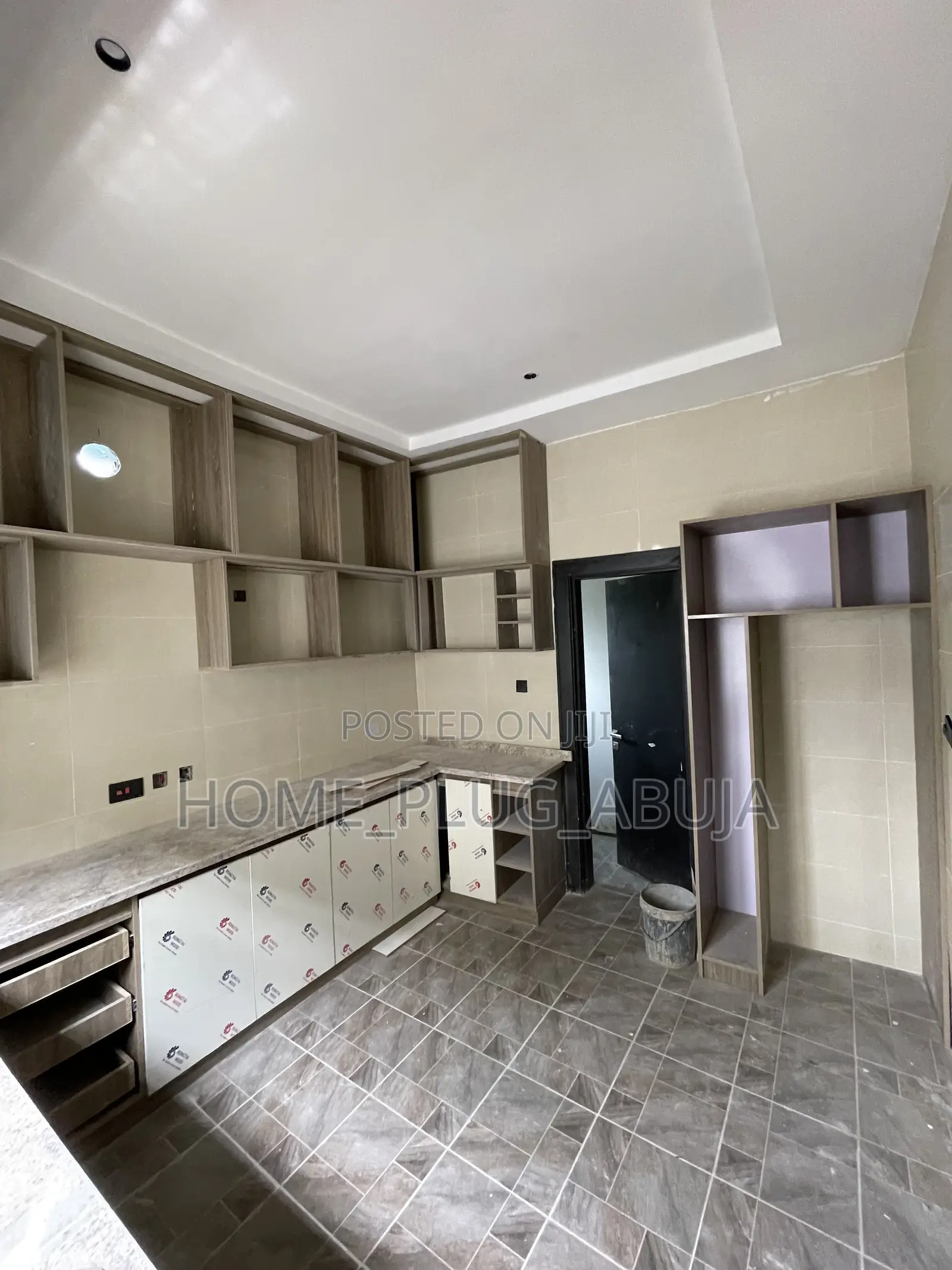 3bdrm Bungalow in Efab Queens Estate for rent in Gwarinpa