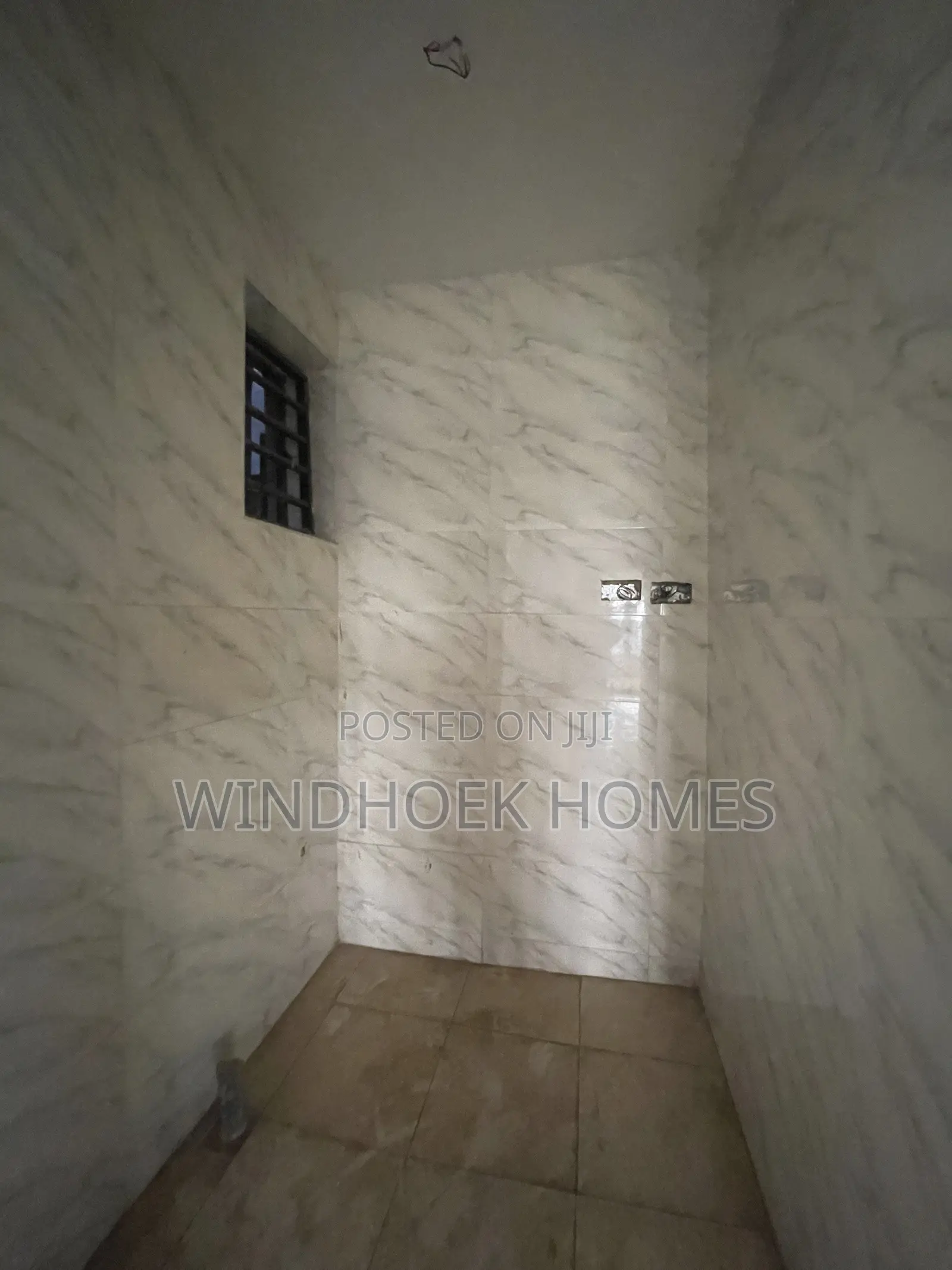 3bdrm Block of Flats in Jahi for sale in Jahi
