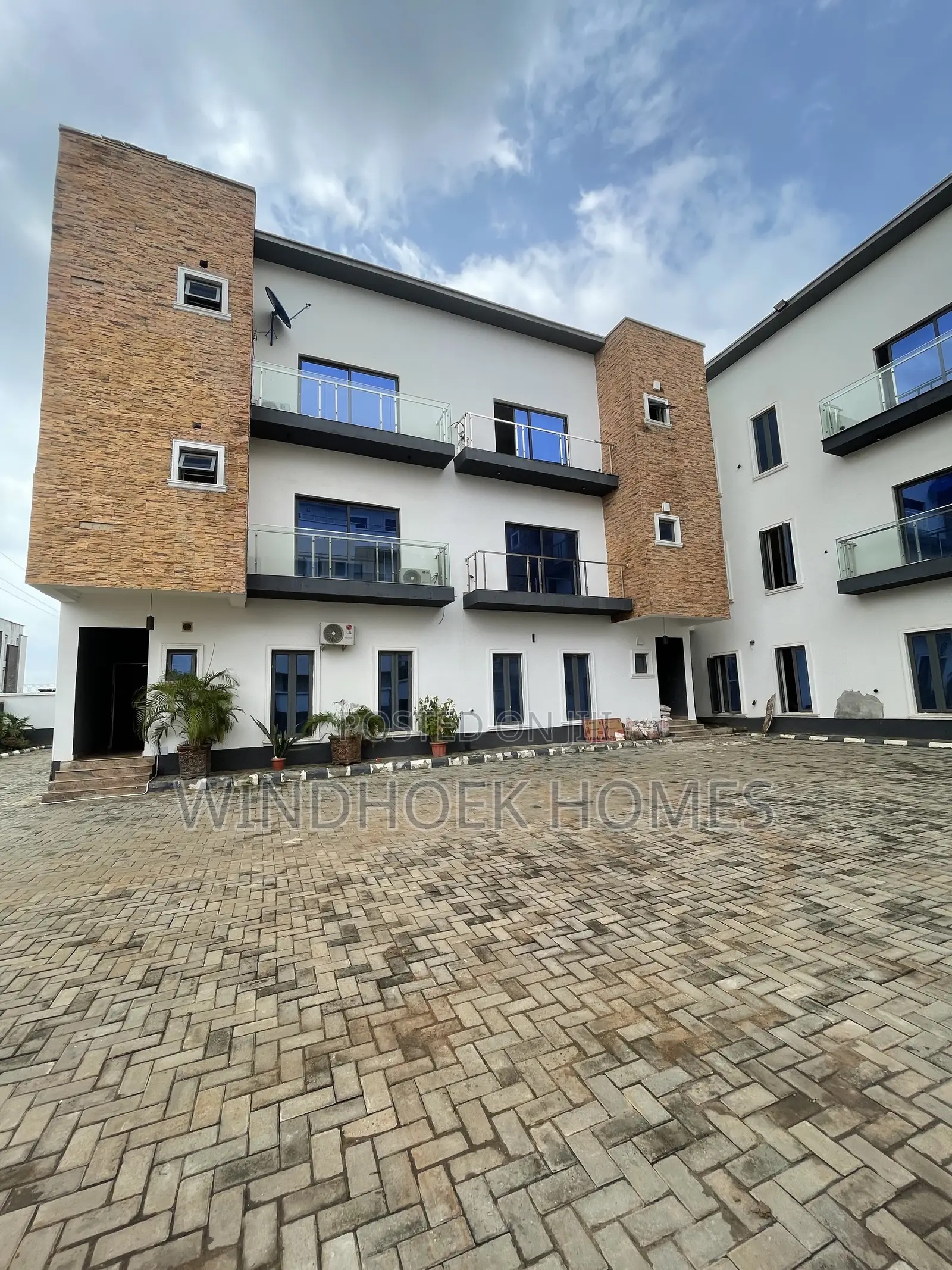 5bdrm Duplex in Mabushi for rent in Mabushi