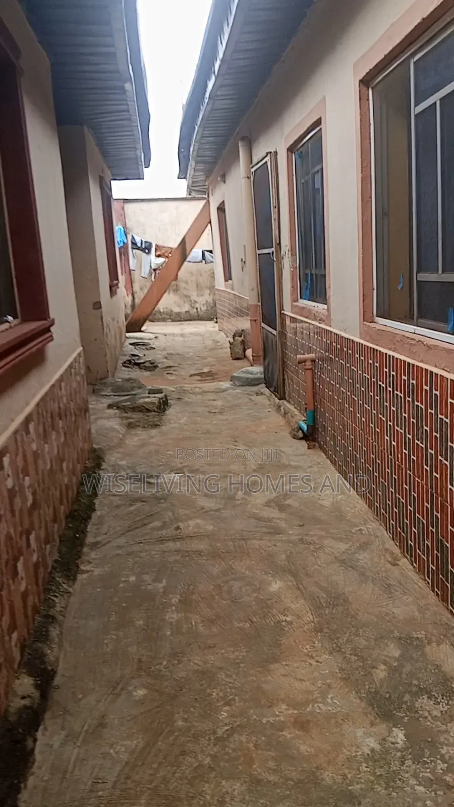 3bdrm Bungalow in Idimu Road Ejiigbo, Ejigbo / Ejigbo for sale in Ejigbo / Ejigbo