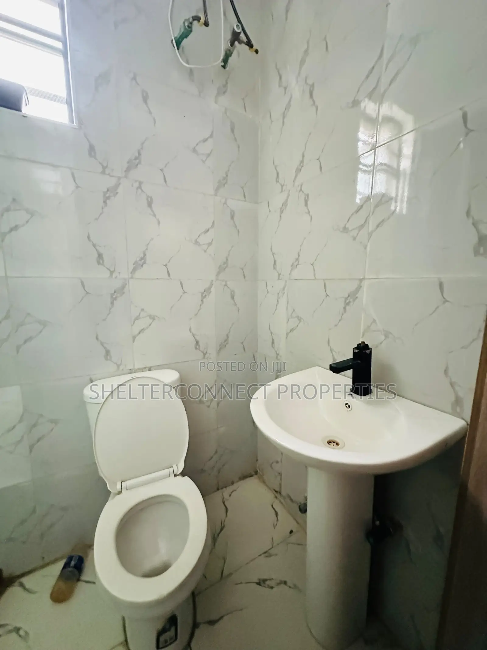 4bdrm Duplex in Ikota Gra for rent in Ikota