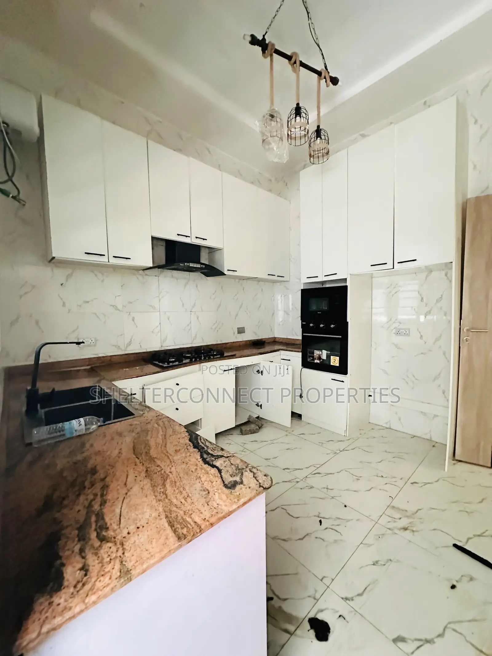 4bdrm Duplex in Ikota Gra for rent in Ikota