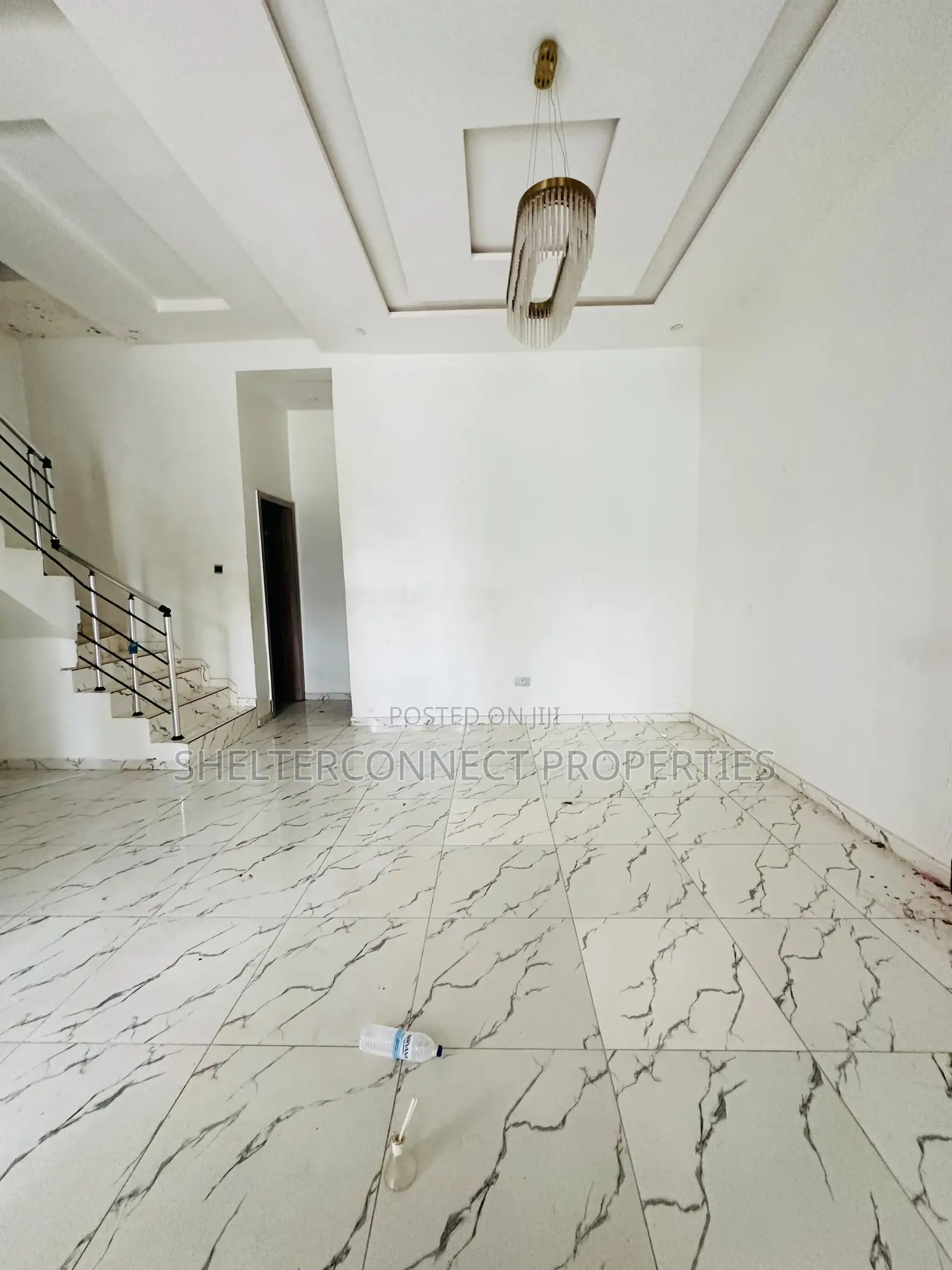 4bdrm Duplex in Ikota Gra for rent in Ikota