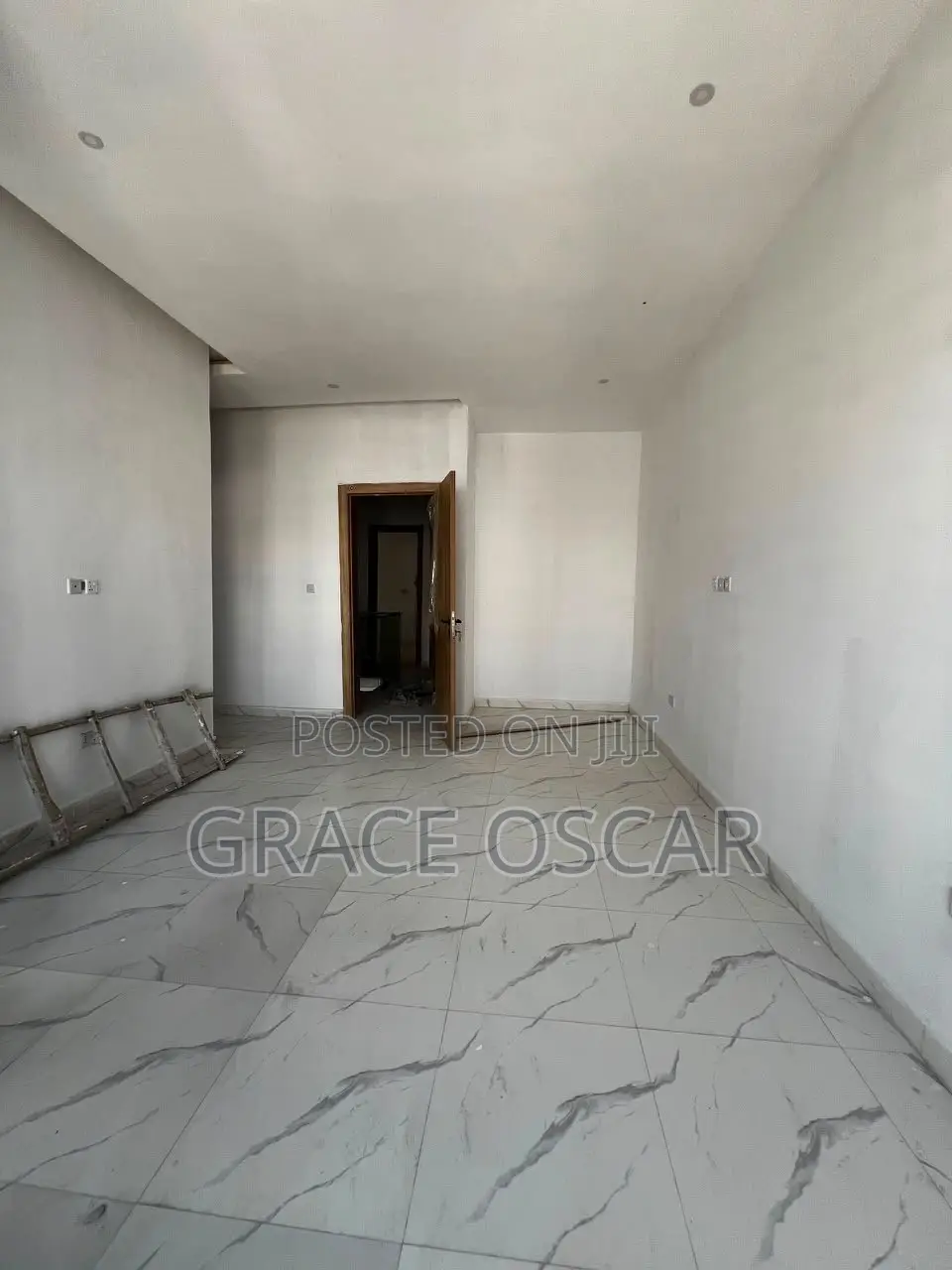 4bdrm Duplex in Ikota for sale in Ikota
