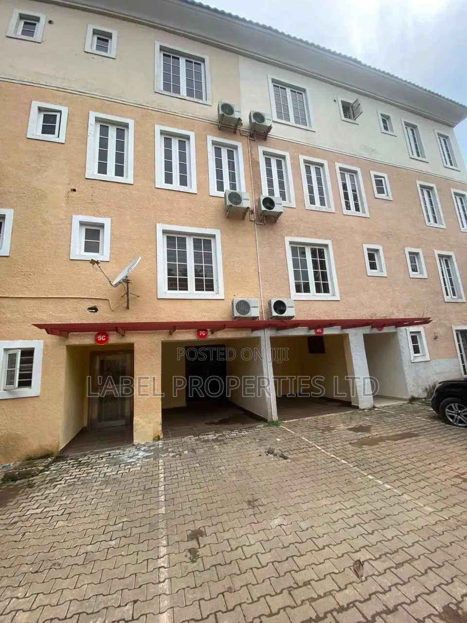 3bdrm Townhouse / Terrace in Asokoro Main for rent in Asokoro