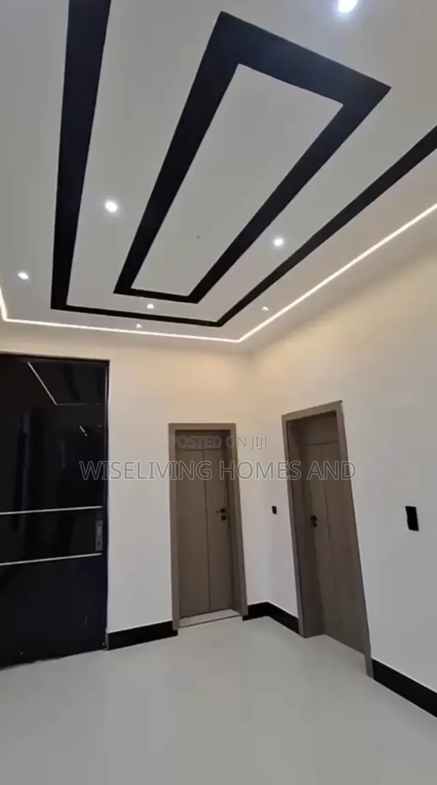 5bdrm Duplex in Off Monastery Road, for sale in Sangotedo
