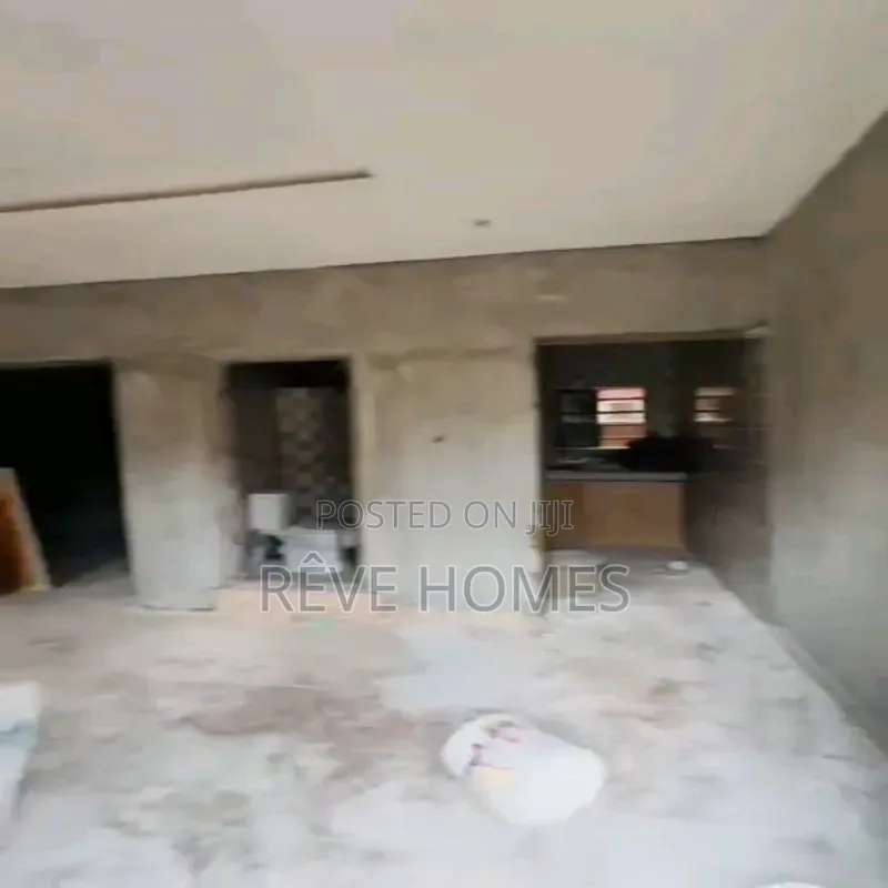 Mini Flat in Lawanson for rent in Lawanson