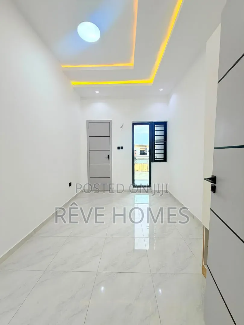 Furnished 4bdrm Duplex in Ogudu GRA for sale in Ogudu GRA