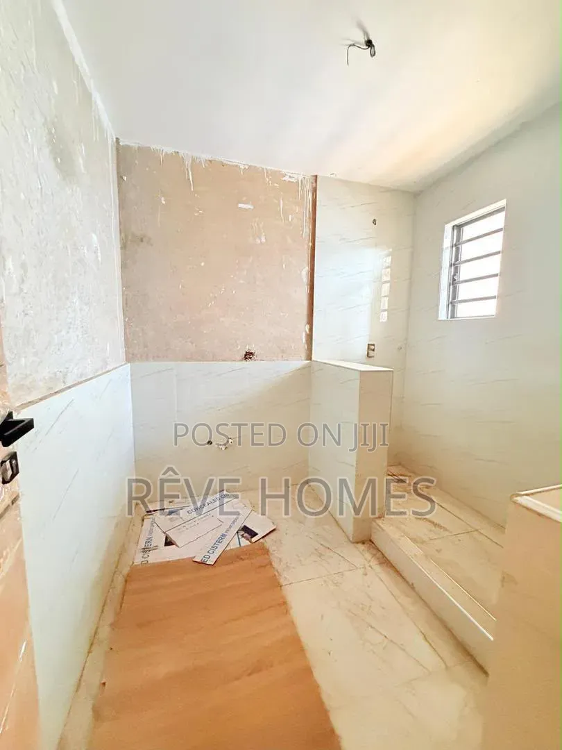 4bdrm Duplex in LSDPC Maryland Estate for sale in LSDPC Maryland Estate