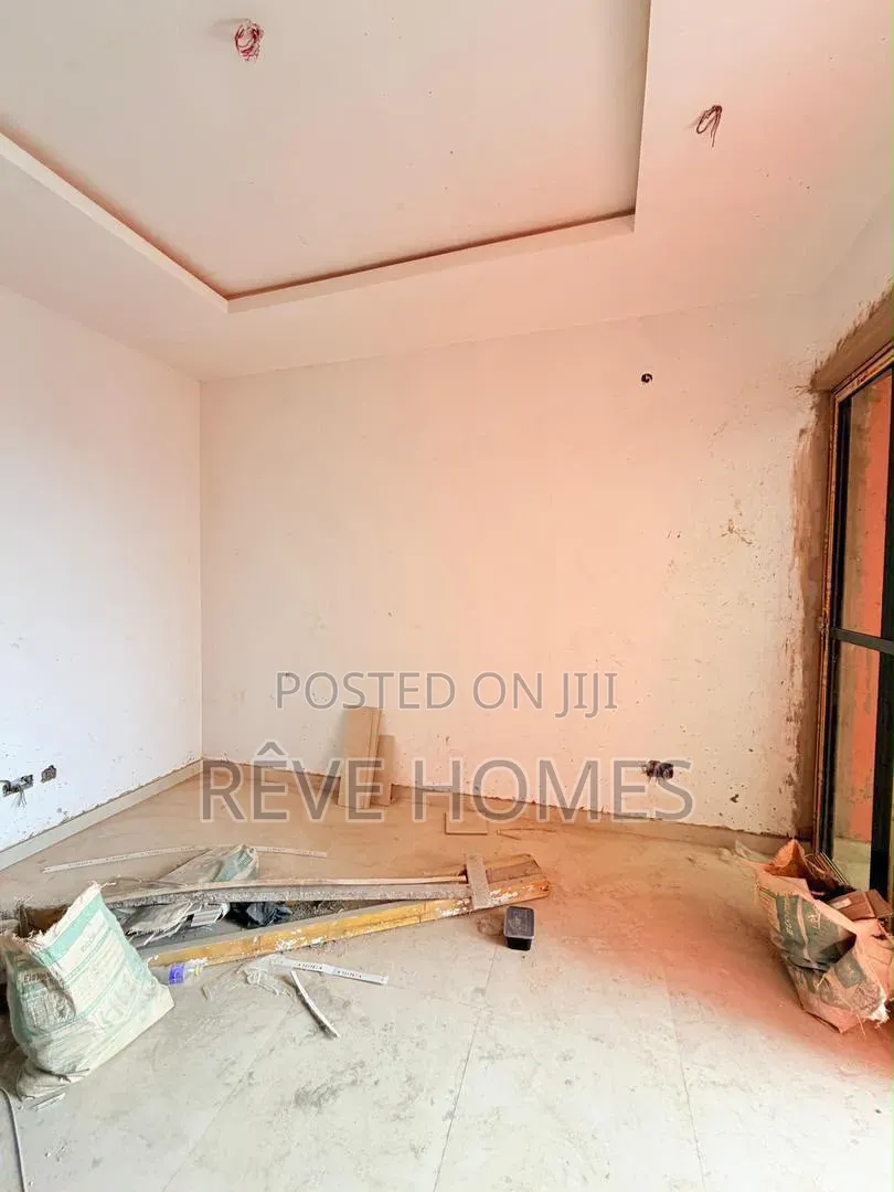 4bdrm Duplex in LSDPC Maryland Estate for sale in LSDPC Maryland Estate