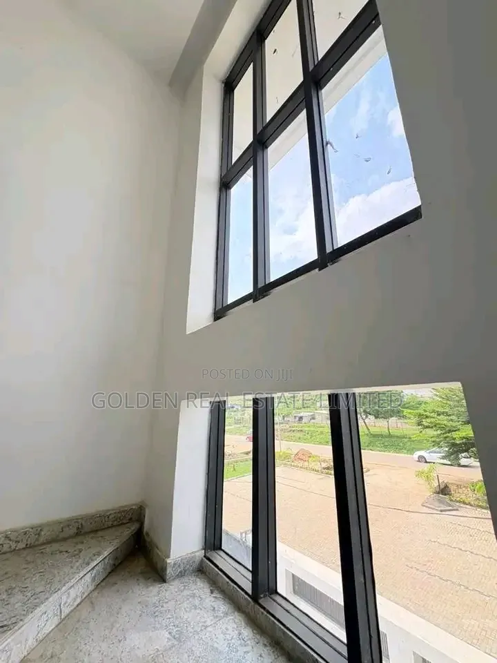 5bdrm Duplex in Life Camp for rent in Life Camp