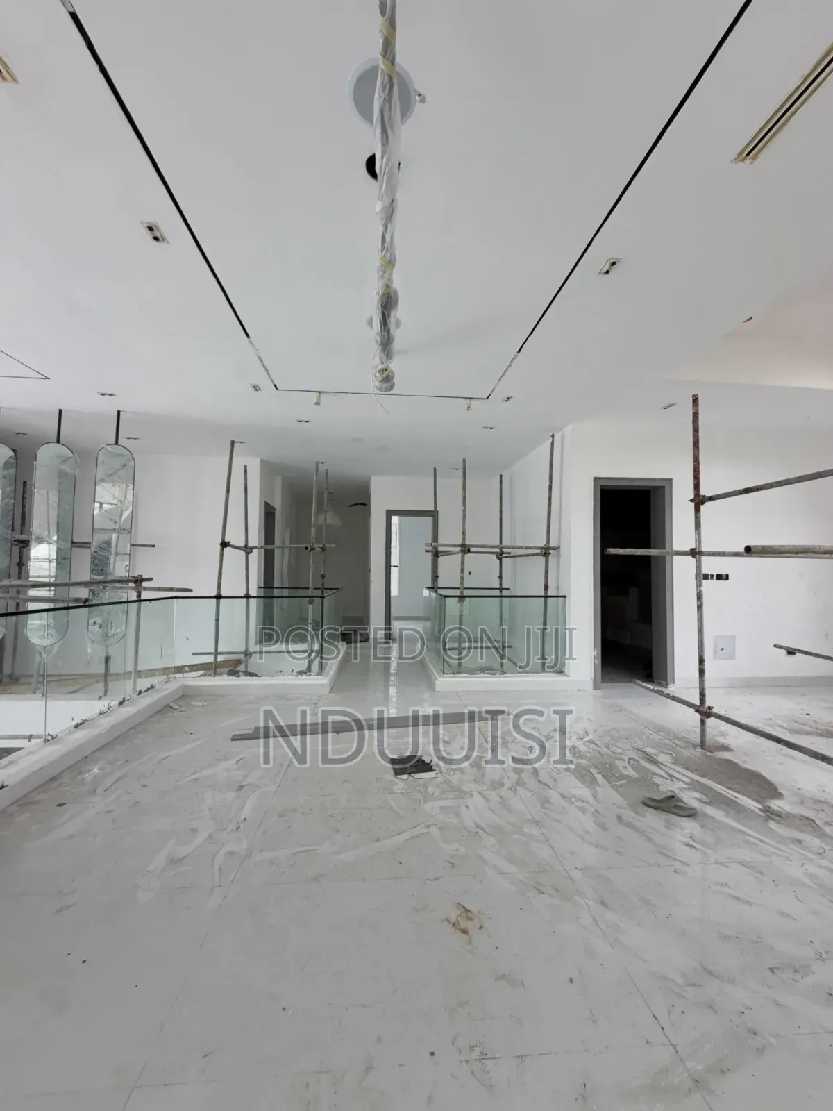 5bdrm Duplex in Osapa london for sale in Osapa london