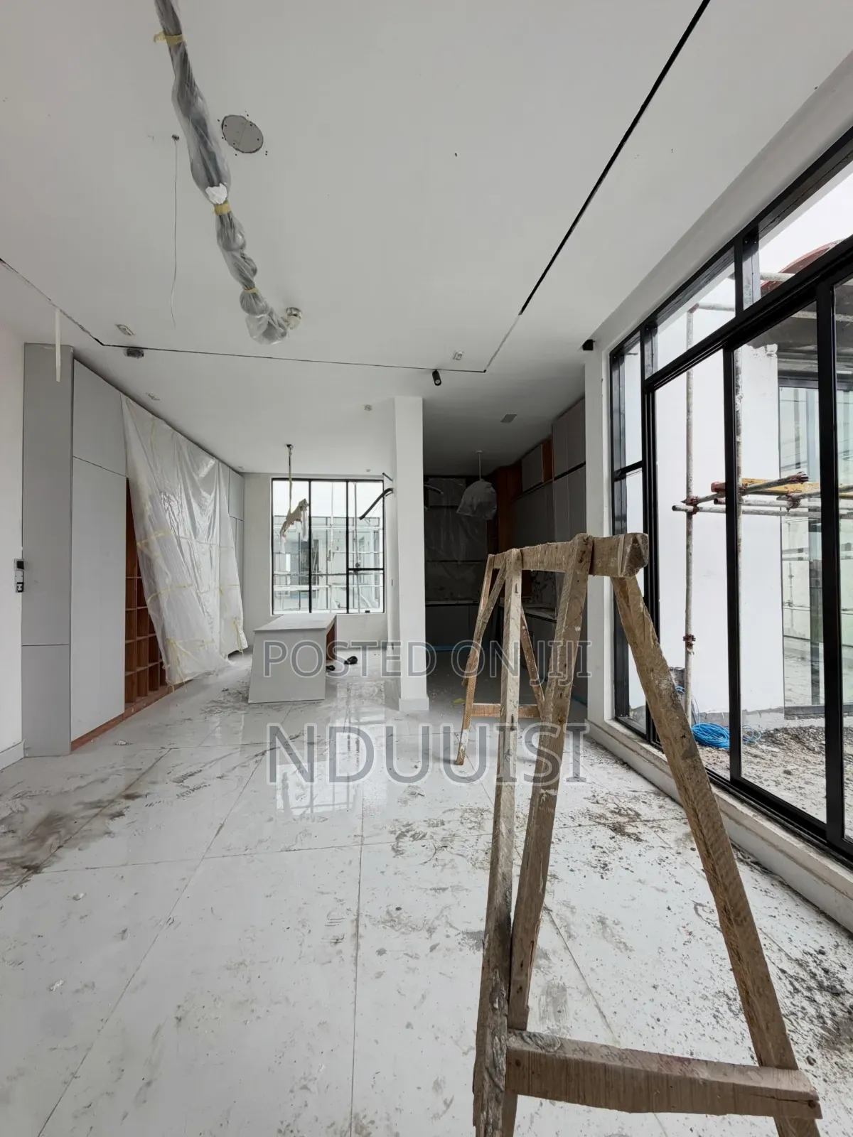 5bdrm Duplex in Osapa london for sale in Osapa london