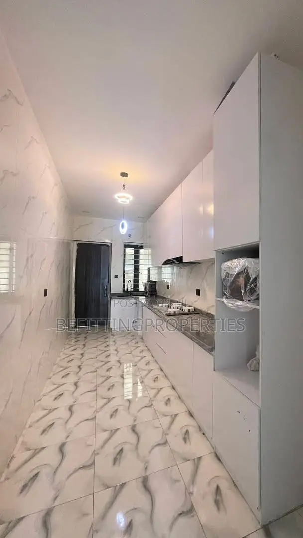 4bdrm Duplex in Lekki for sale in Lekki