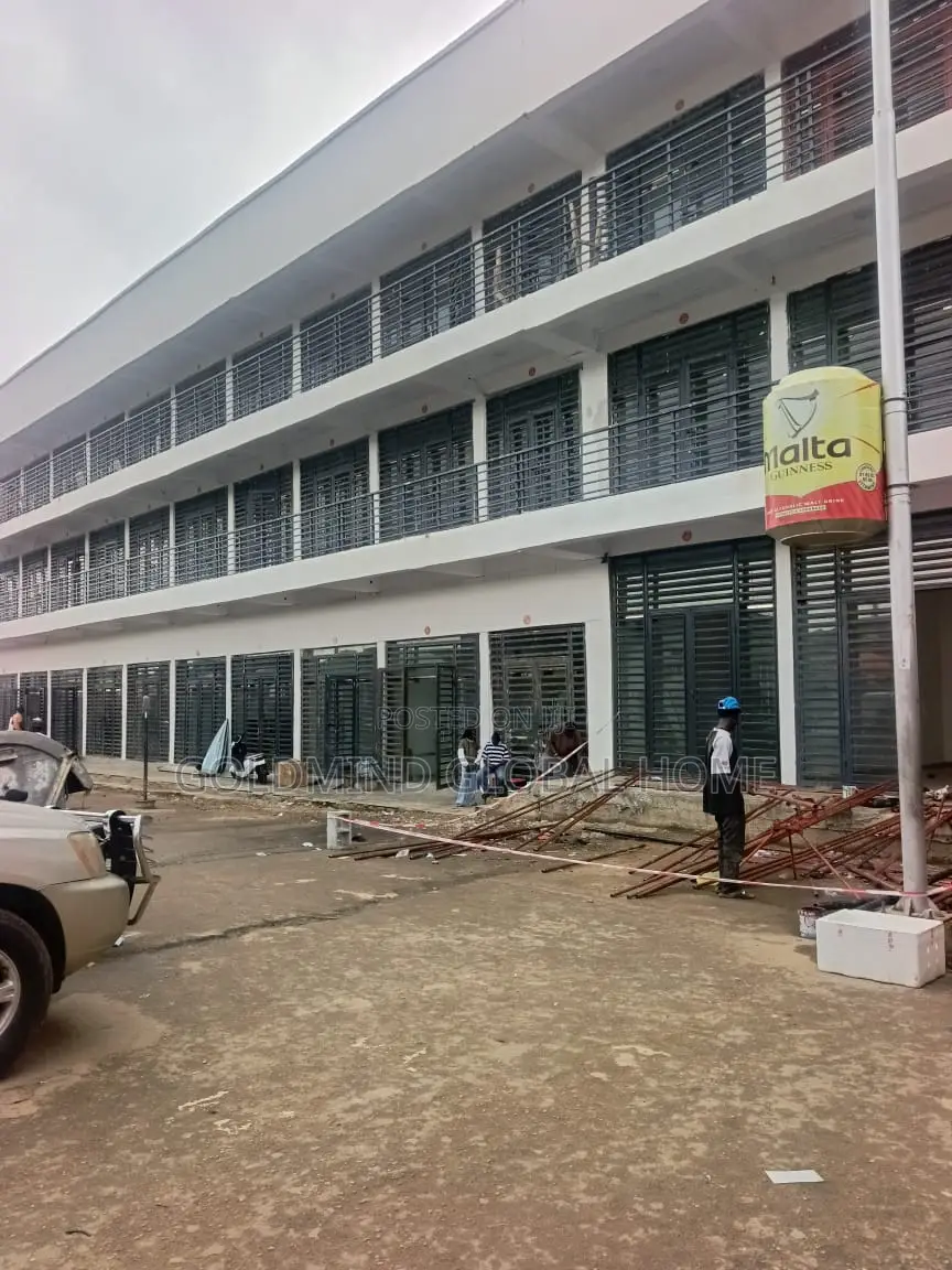 Shop for Sale in Wuse Market Abuja. in Zone 5 / Wuse
