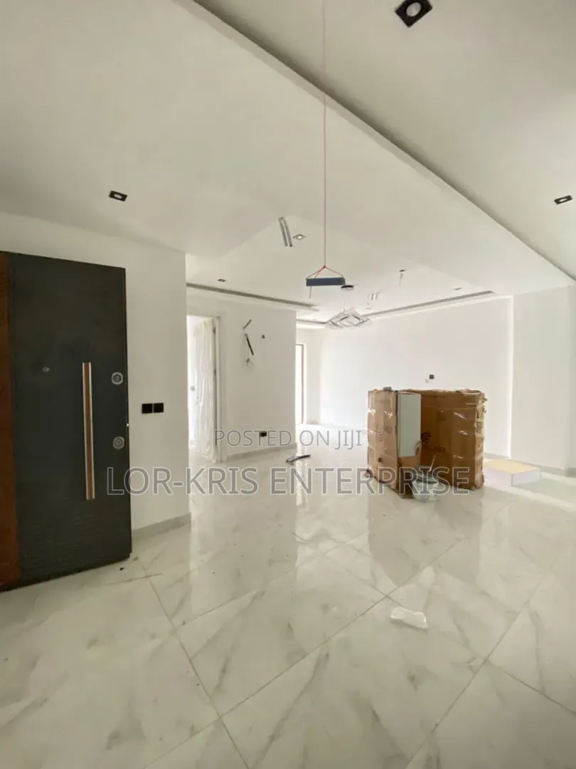 2bdrm Apartment in Stonebridge, Lekki Phase 1 for sale in Lekki Phase 1