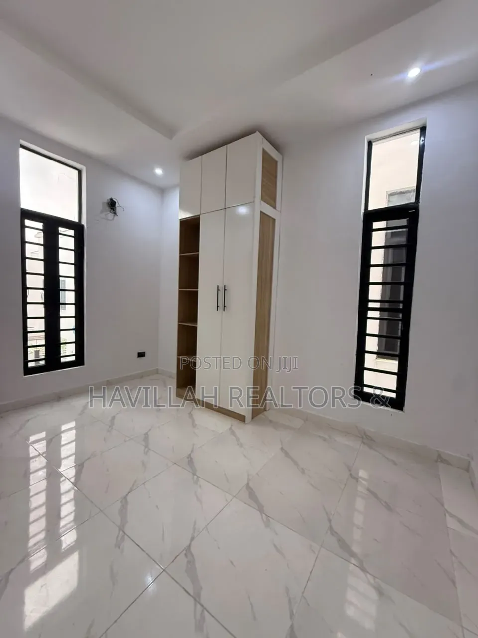 4bdrm Duplex in Sangotedo for sale in Sangotedo