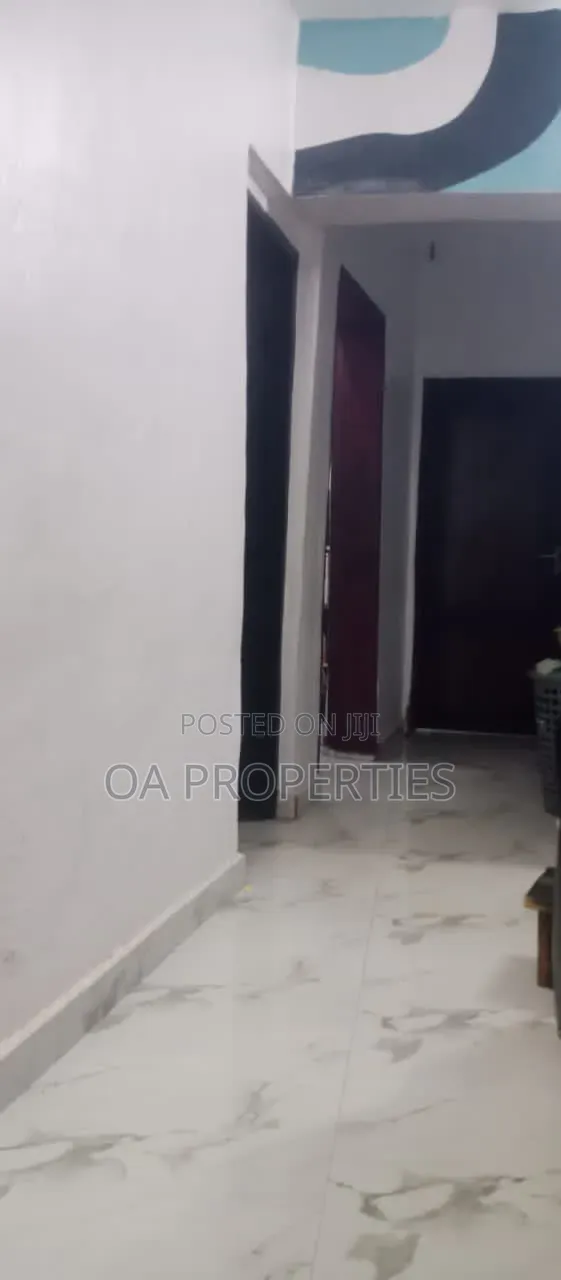 8bdrm Block of Flats in Ashi Bodija Estate for sale in Ibadan