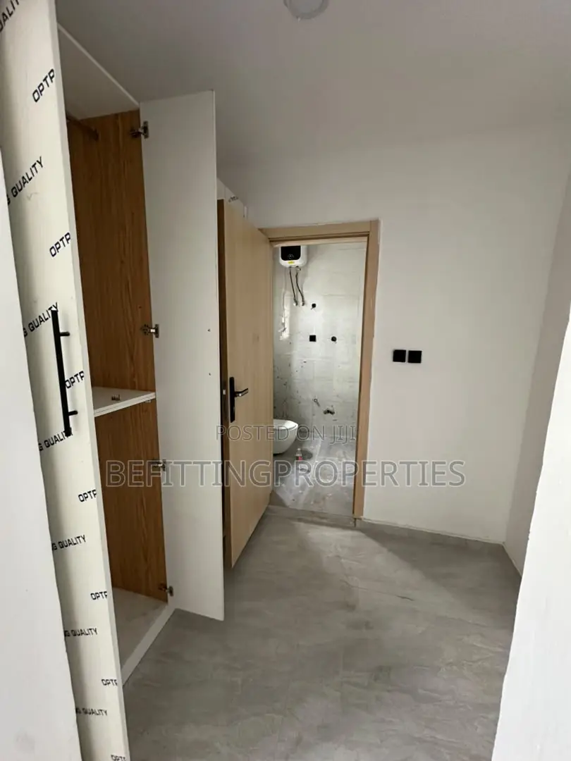 4bdrm Duplex in Ogudu GRA for sale in Ogudu GRA