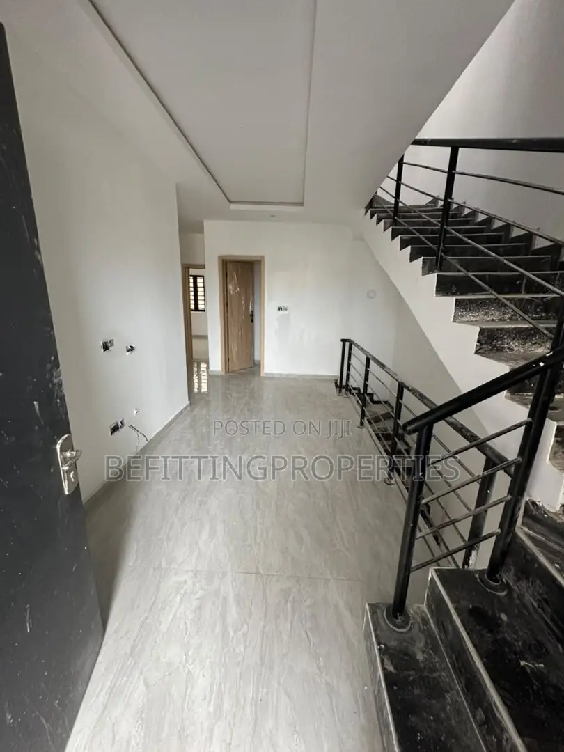 4bdrm Duplex in Ogudu GRA for sale in Ogudu GRA