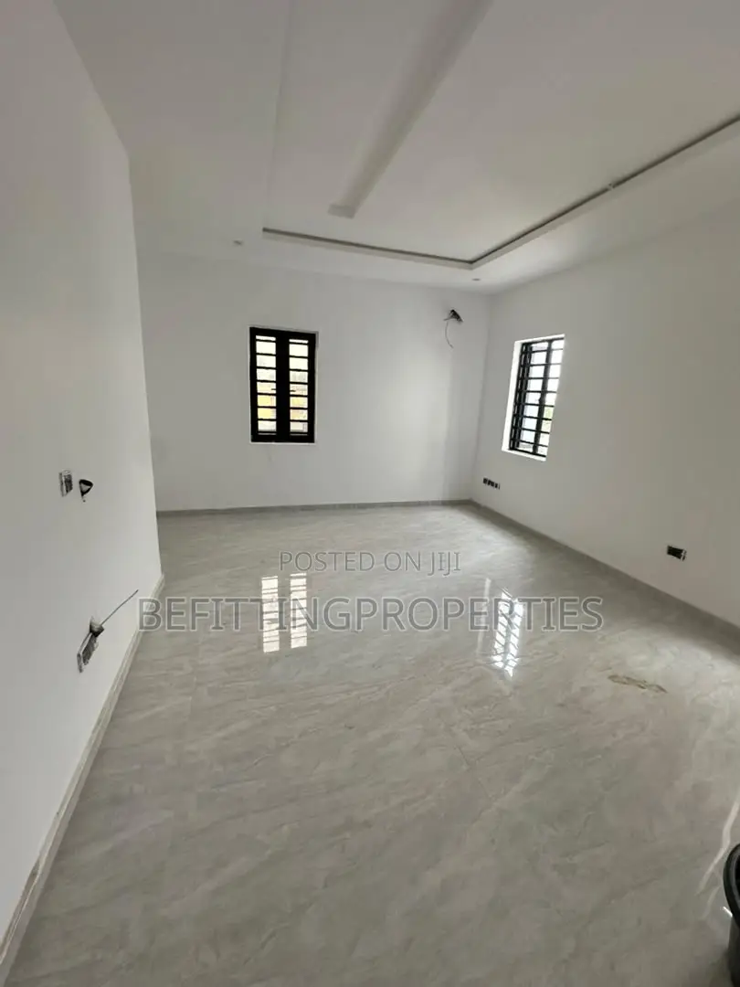 4bdrm Duplex in Ogudu GRA for sale in Ogudu GRA