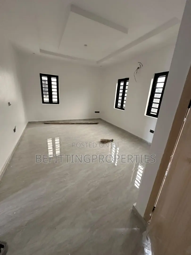4bdrm Duplex in Ogudu GRA for sale in Ogudu GRA