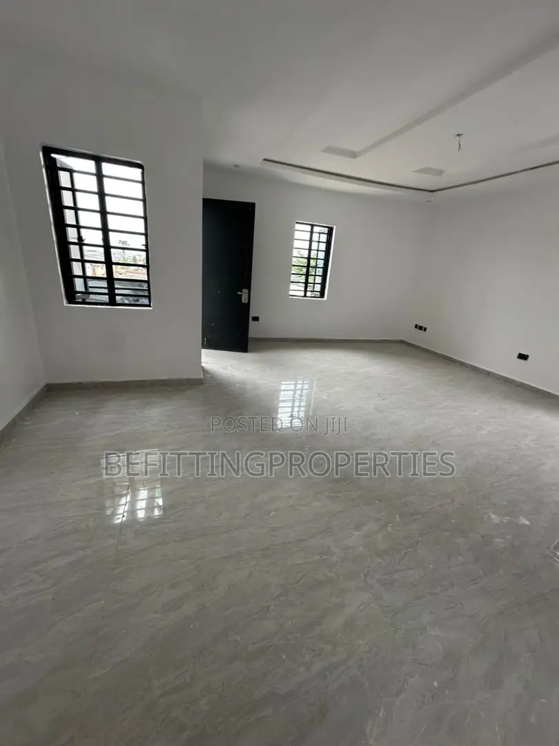 4bdrm Duplex in Ogudu GRA for sale in Ogudu GRA