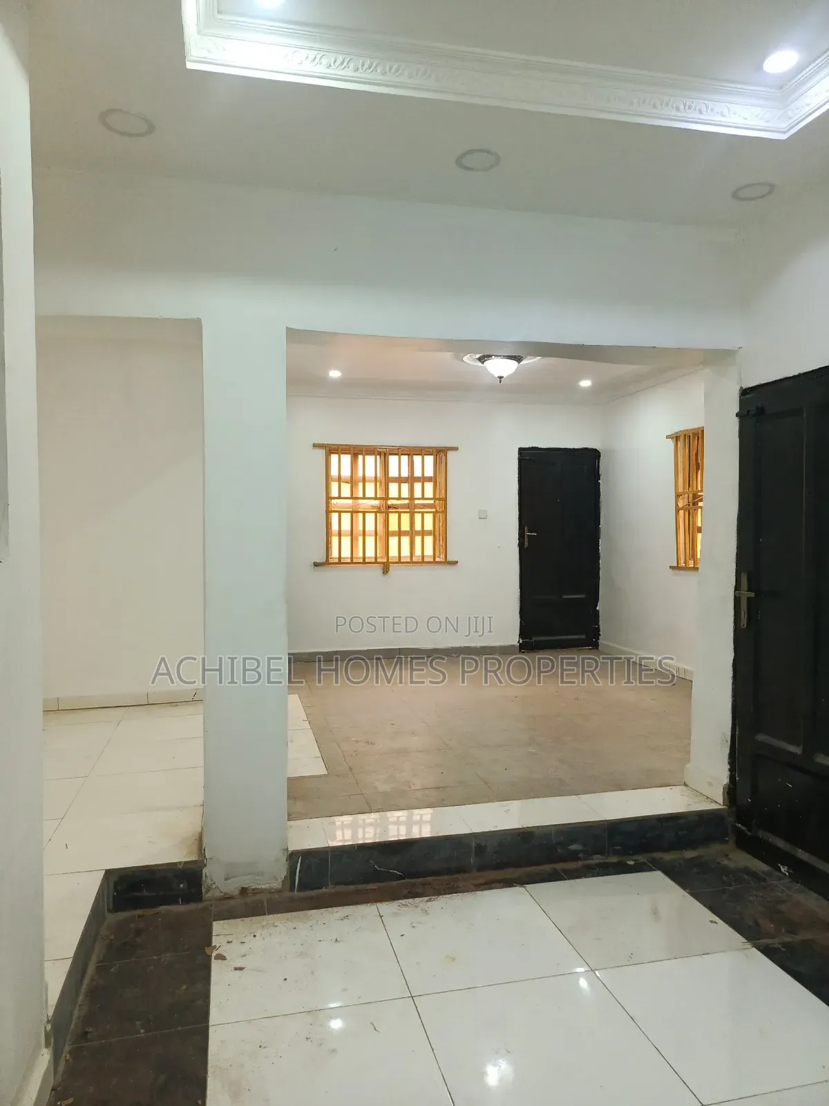 50 Square Meter Office Space in Lekki Phase 1 in Lekki Phase 1