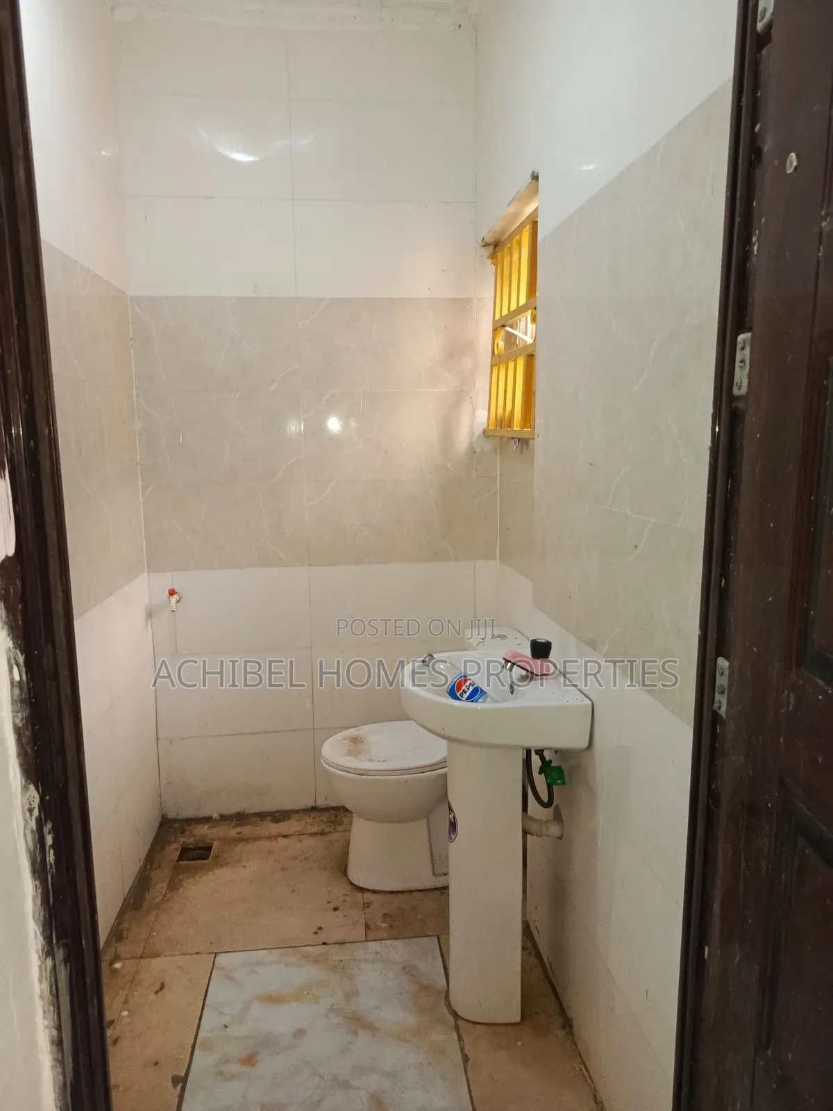 50 Square Meter Office Space in Lekki Phase 1 in Lekki Phase 1