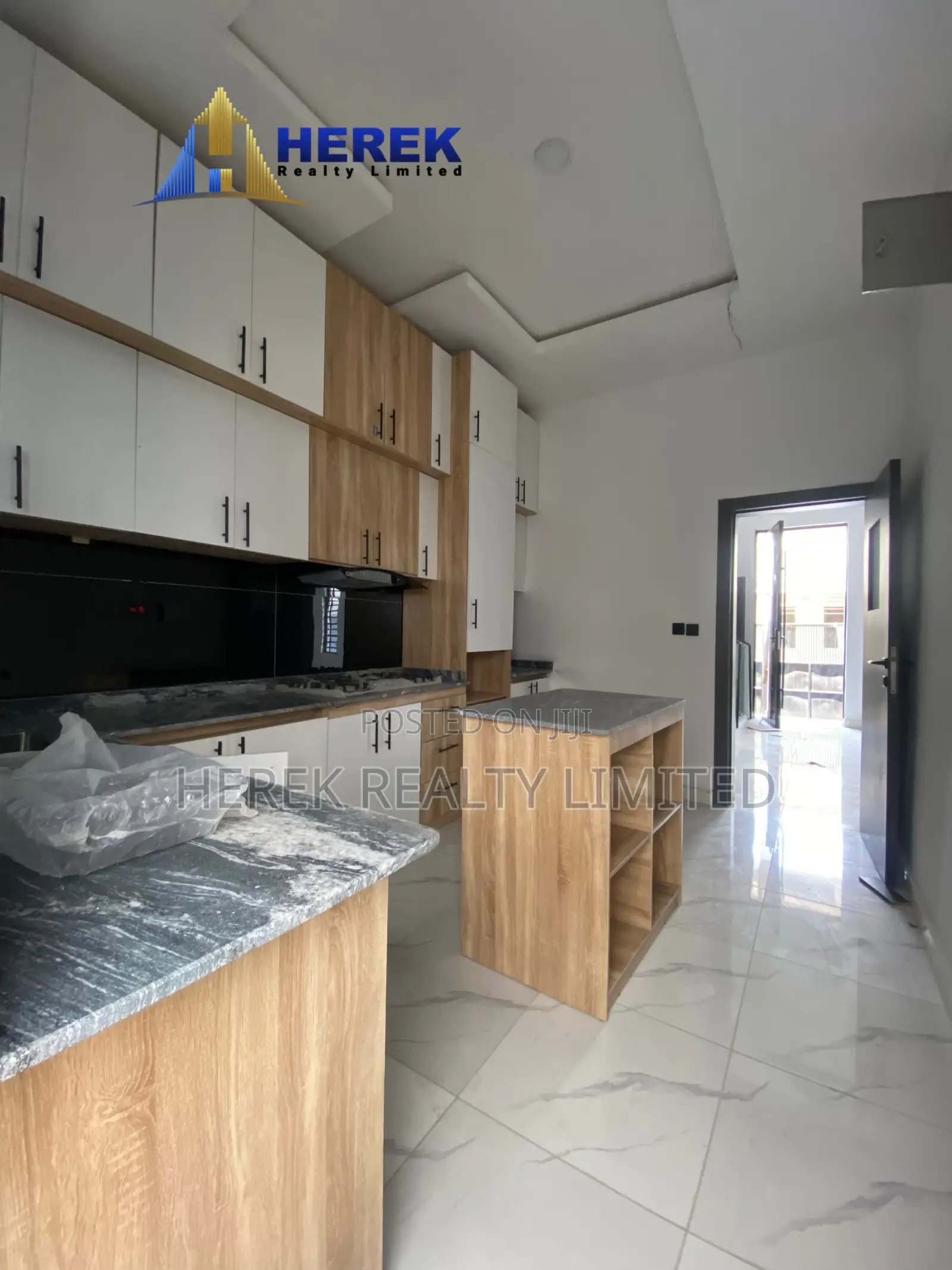 4bdrm Duplex in General Paint, Sangotedo for sale in Sangotedo