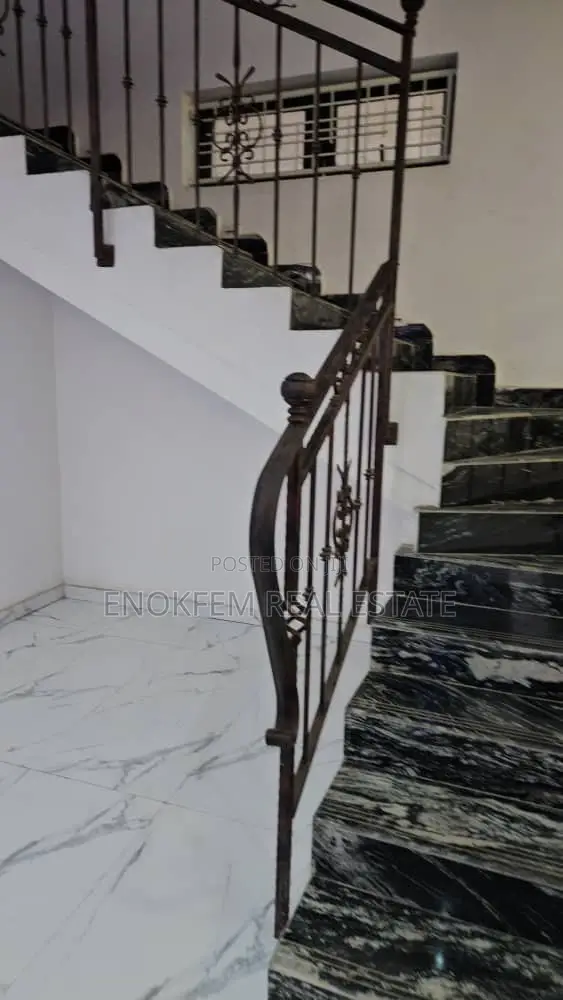 Furnished 5bdrm Duplex in Omole Phase 1, Lagos State for sale in Lagos State