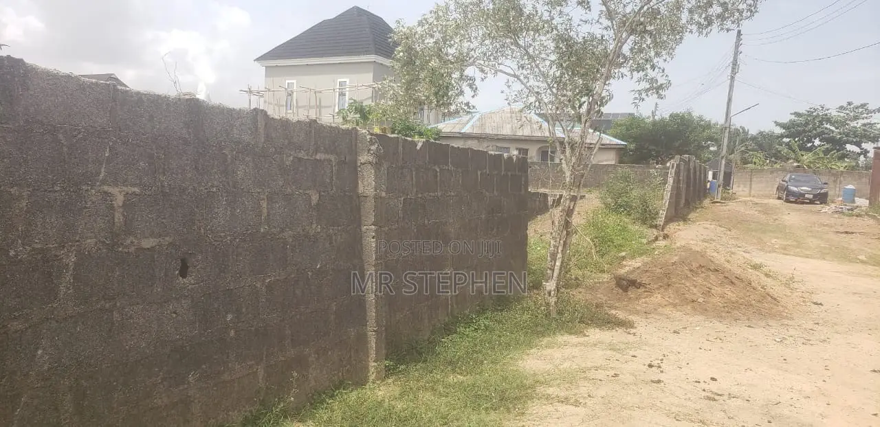A Plot of Land for Sale in Ibeshe Ikorodu Lagos: in Ibeshe / Ikorodu