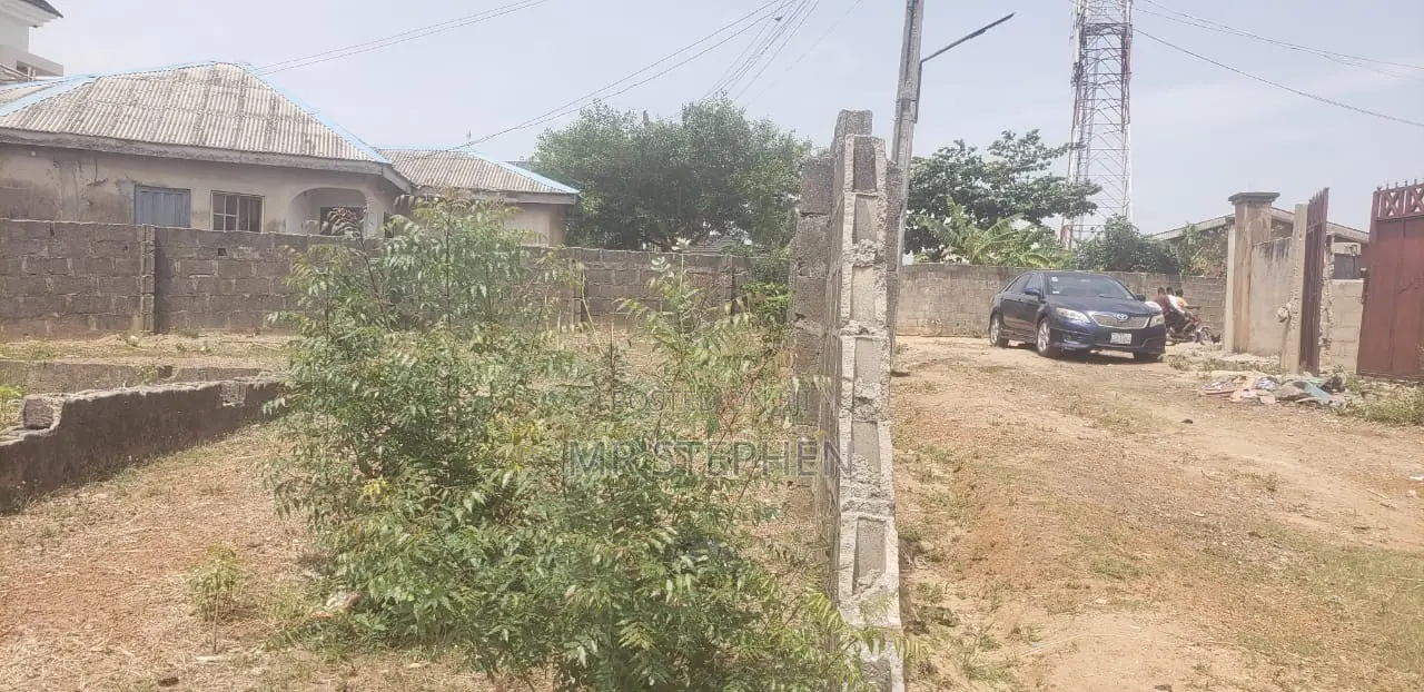A Plot of Land for Sale in Ibeshe Ikorodu Lagos: in Ibeshe / Ikorodu