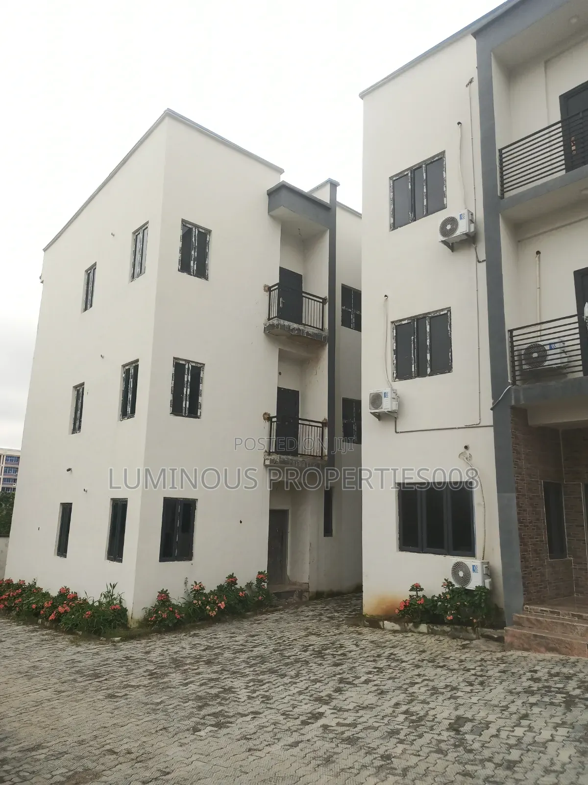 4bdrm Duplex in Tangerine Emerald, Wuye for sale in Wuye