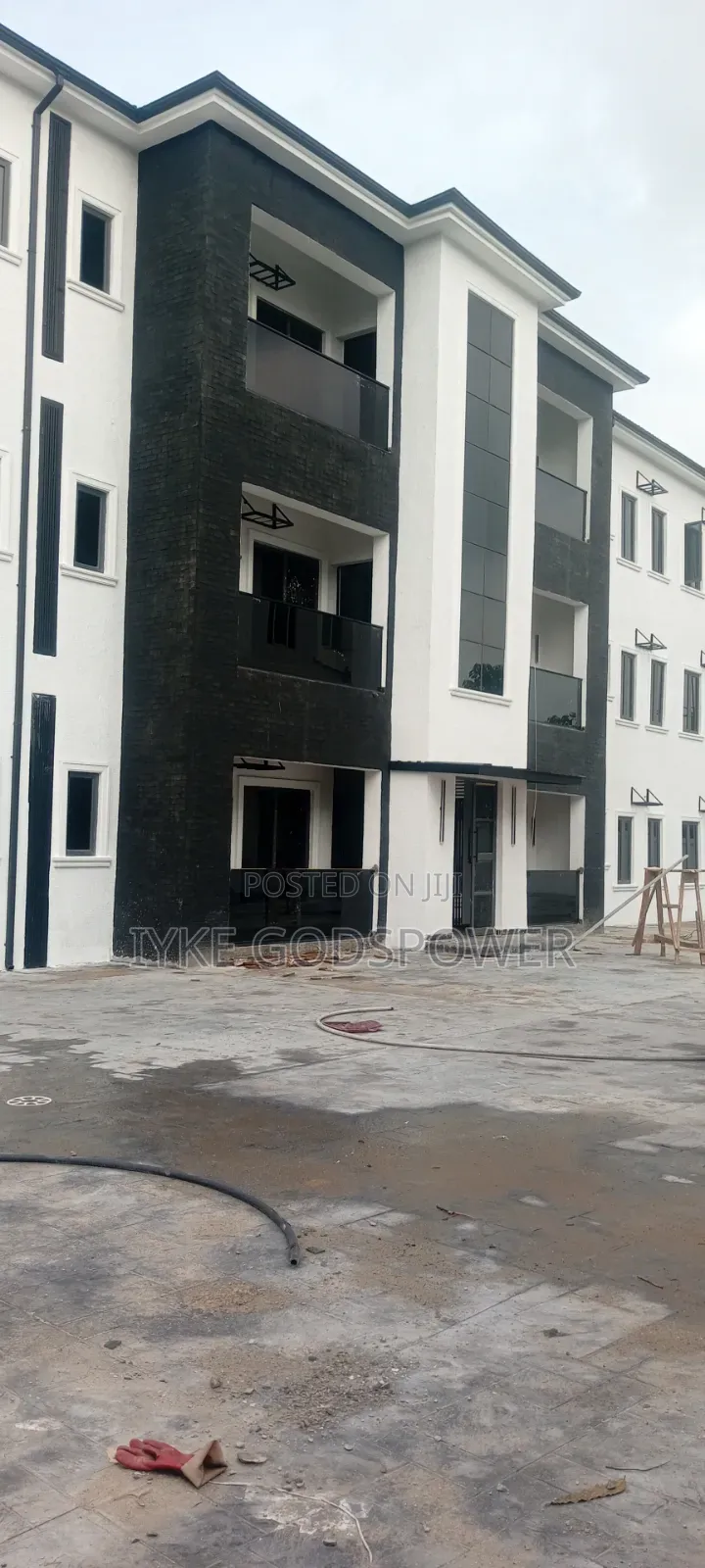 3bdrm Block of Flats in Kaura for rent in Kaura