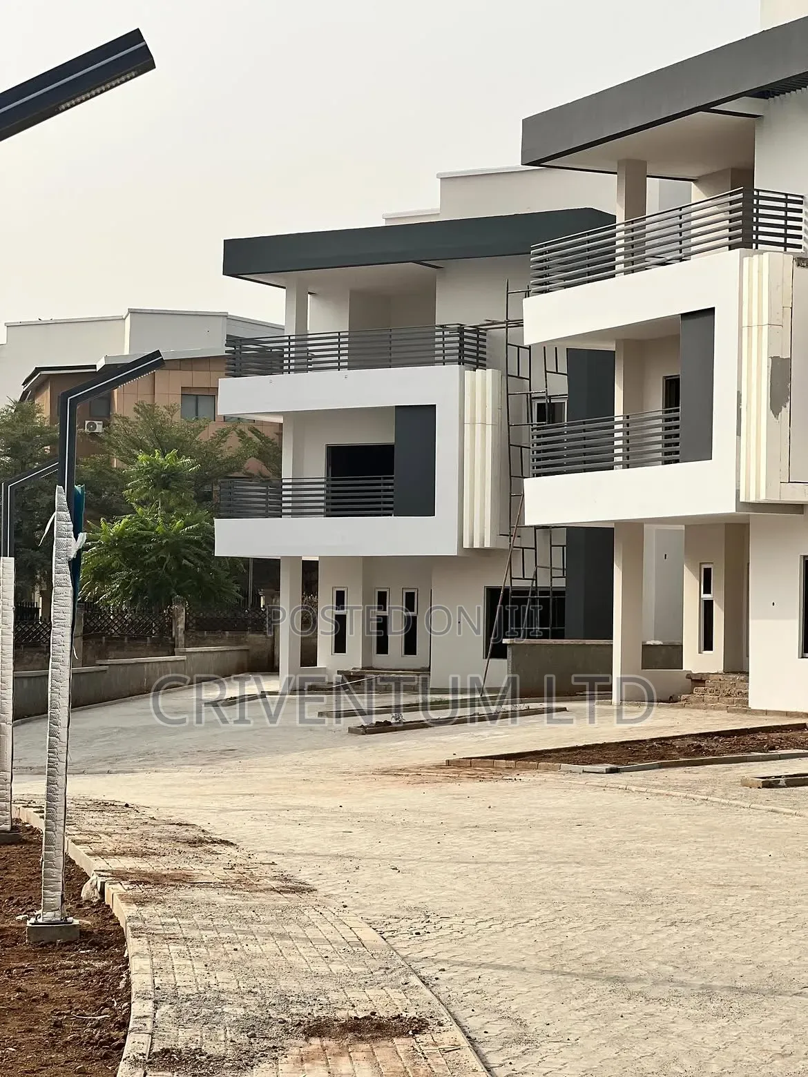 5bdrm Duplex in Kado for sale in Kado