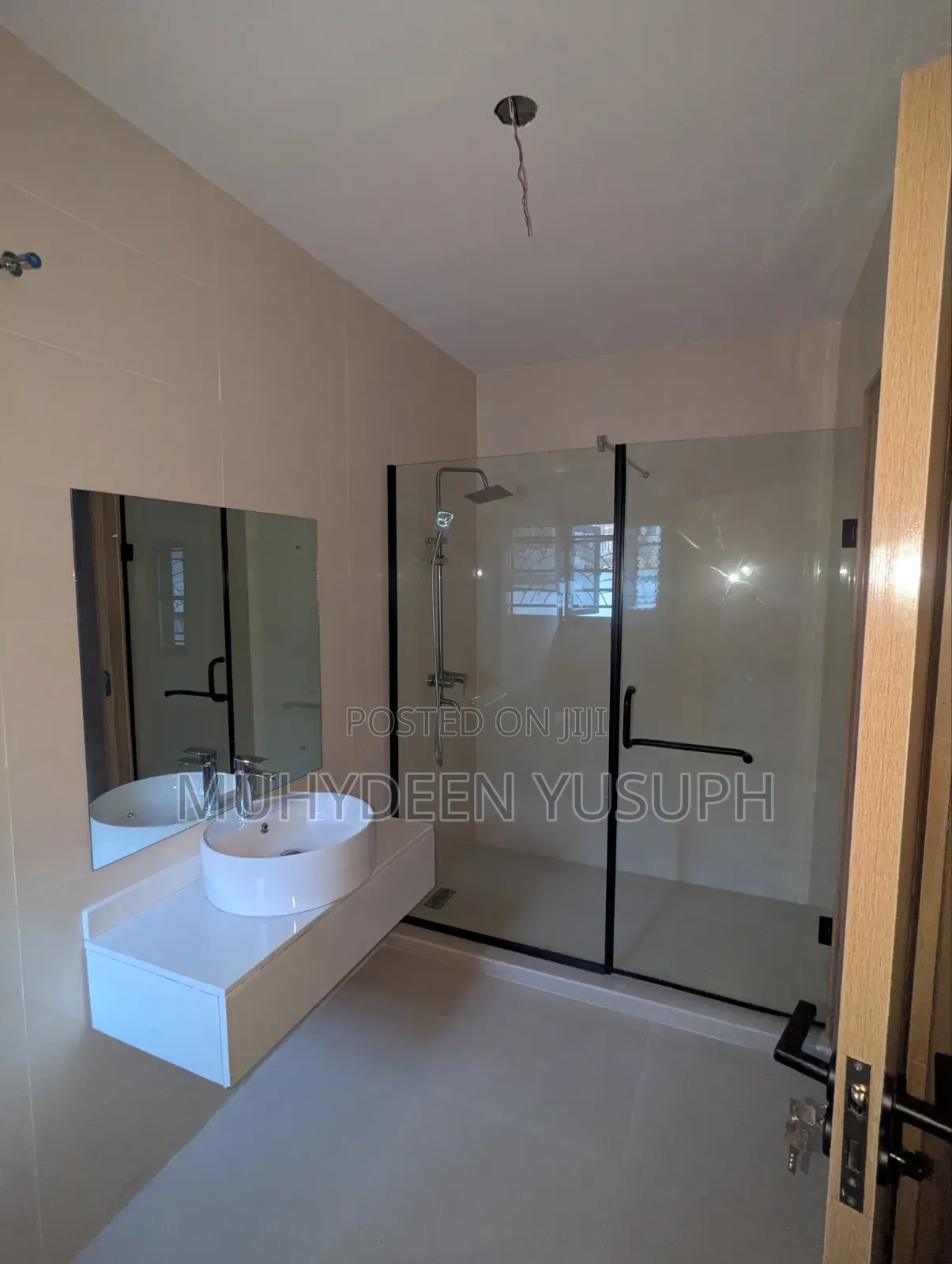 4bdrm Duplex in Allen Avenue for rent in Allen Avenue